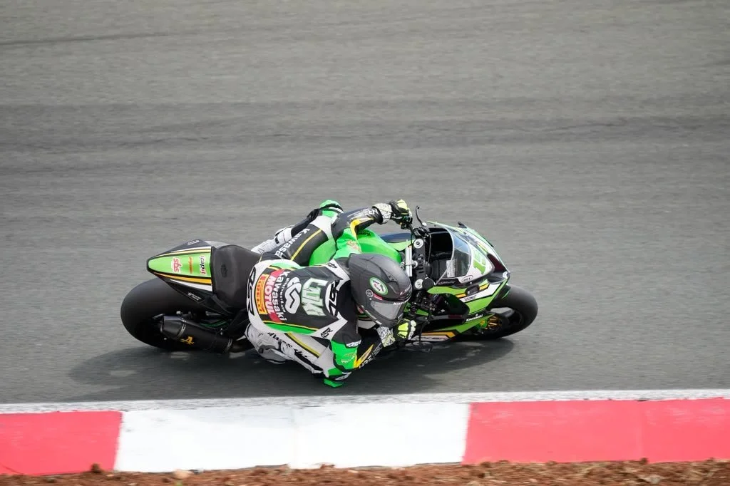 Luki Owen at full lean on the Kawasaki ZX-6R Sportbike — 2026 season