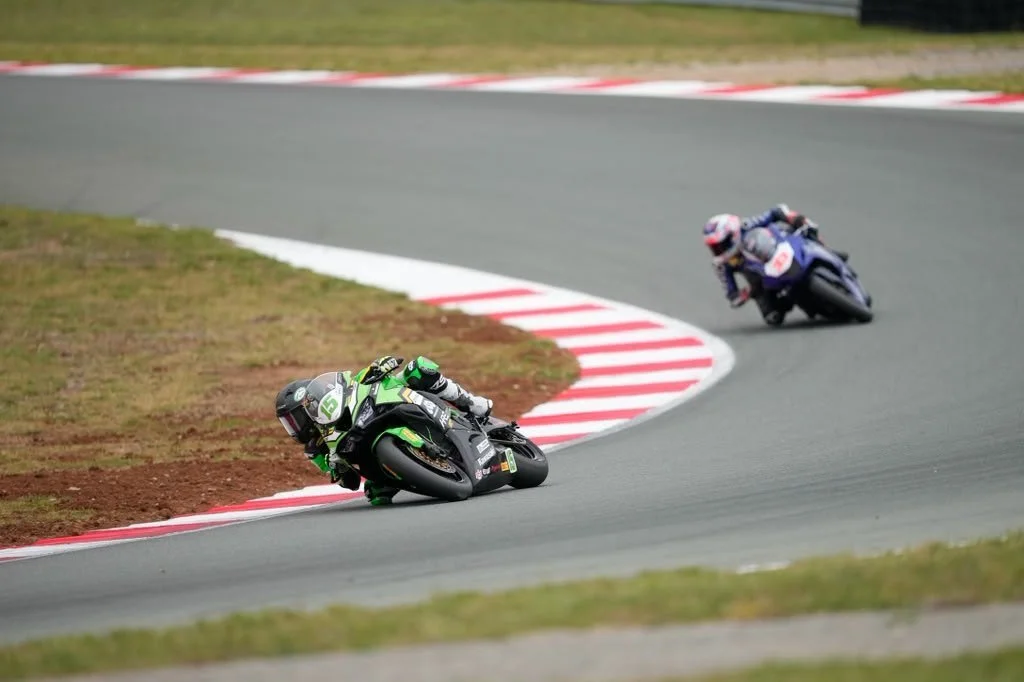 Luki Owen following another rider through a corner on the ZX-6R Sportbike — 2026 season