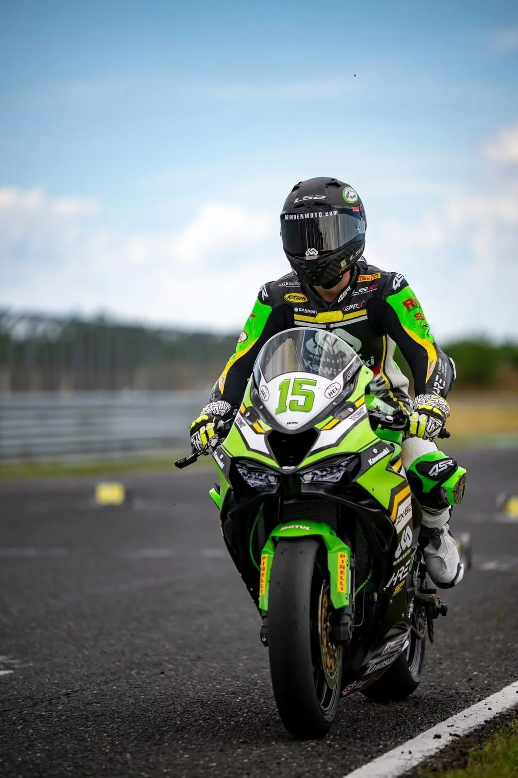 Luki Owen riding the number 15 Kawasaki ZX-6R Sportbike towards the camera — 2026 season