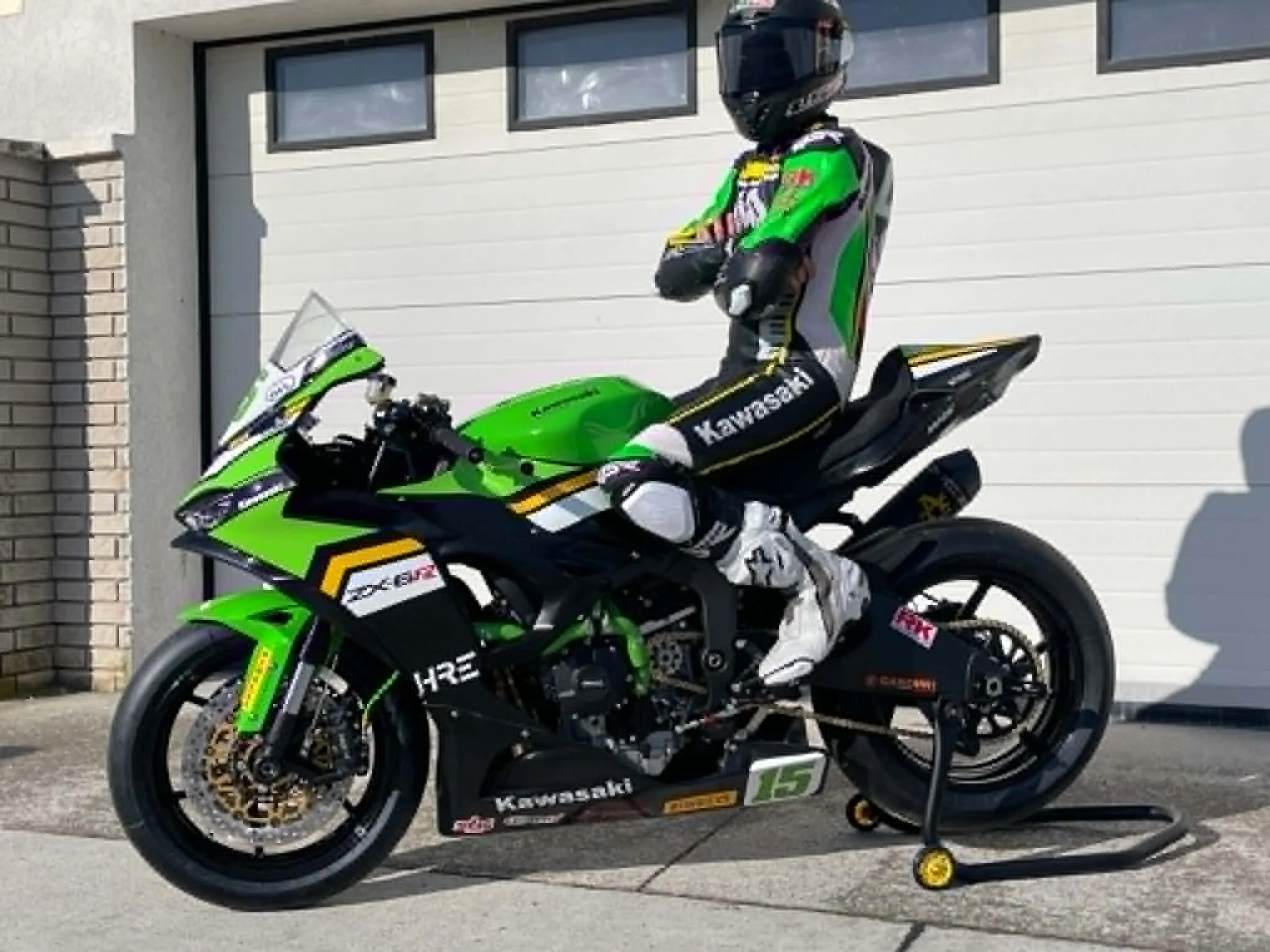Luki Owen on the number 15 Minden Moto Kawasaki race bike