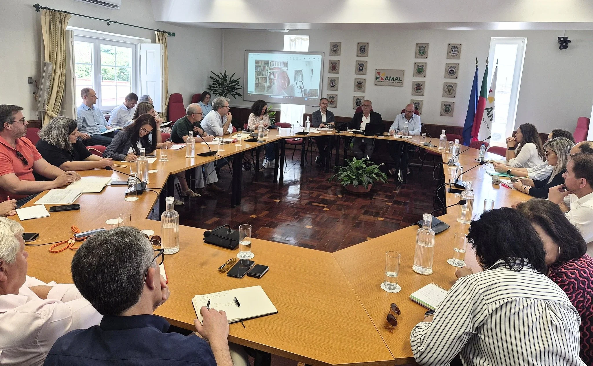 ALGARVE REFORÇA TRABALHO CONJUNTO PARA RESPONDER AOS DESAFIOS DA HABITAÇÃO