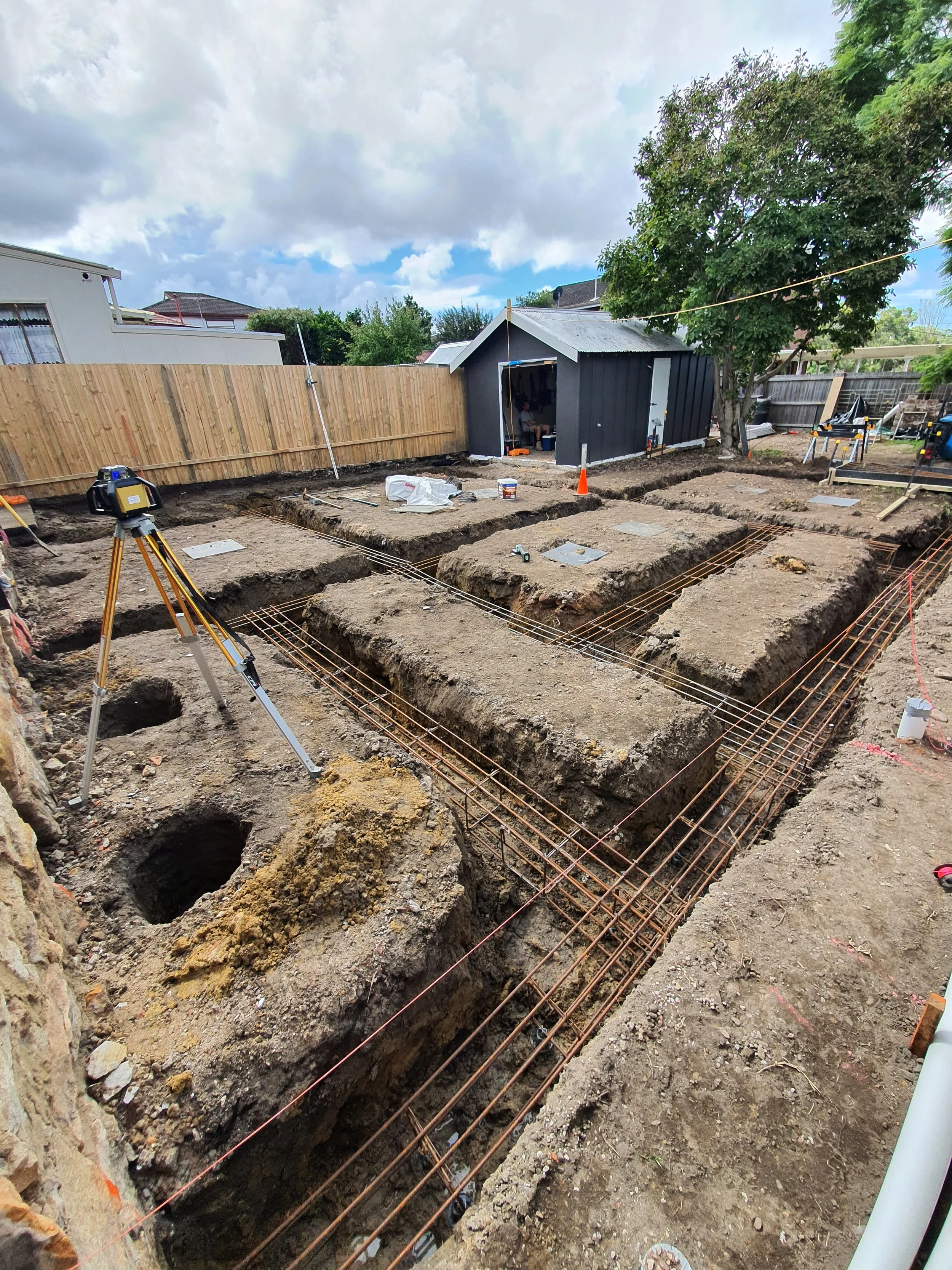 SR Civils and Excavation Construction Services Sydney Foundation & Footings Excavation