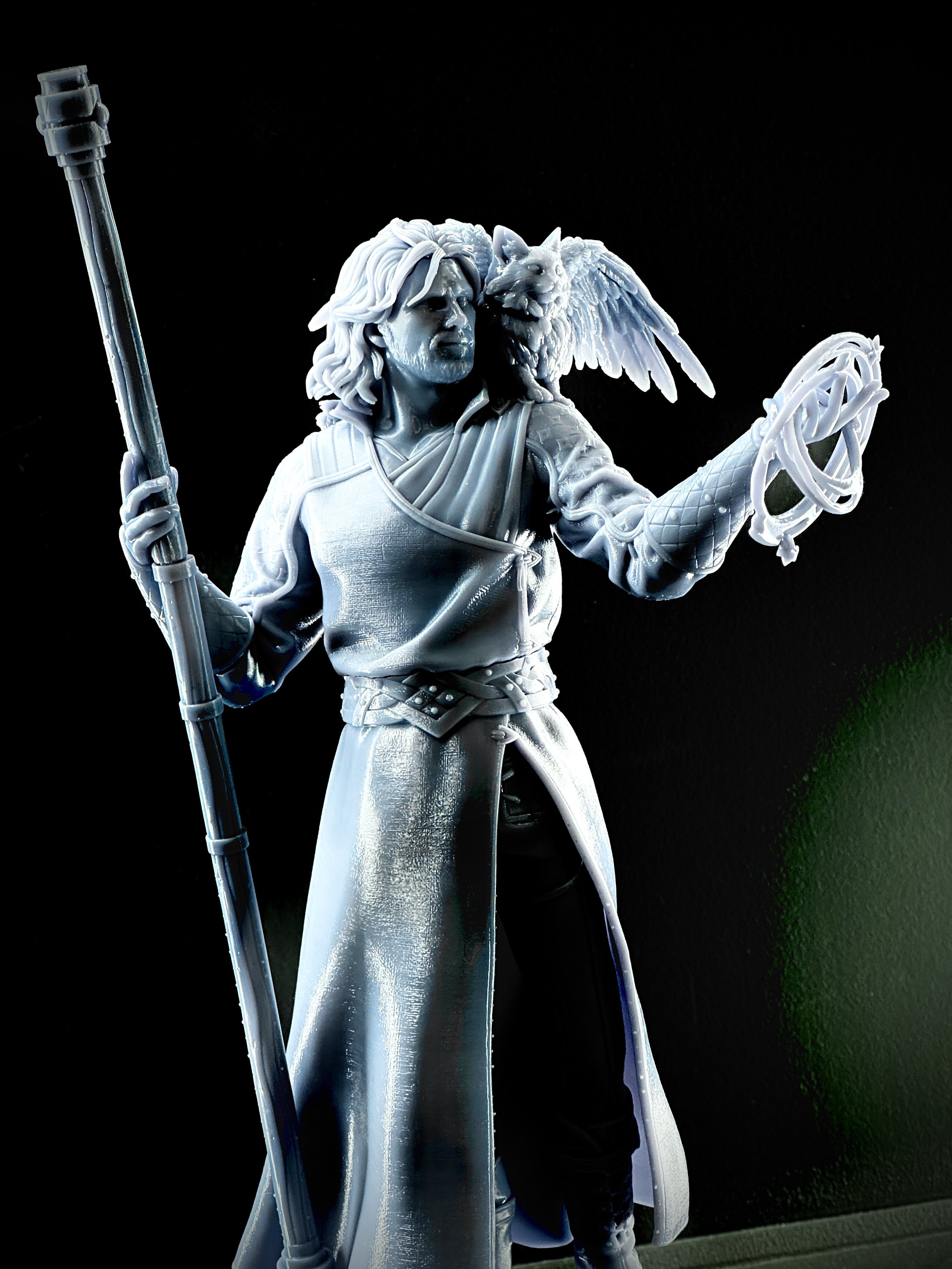 Figura de Gale impresa en resina de alta calidad con un tamaño de 25cm de altura.