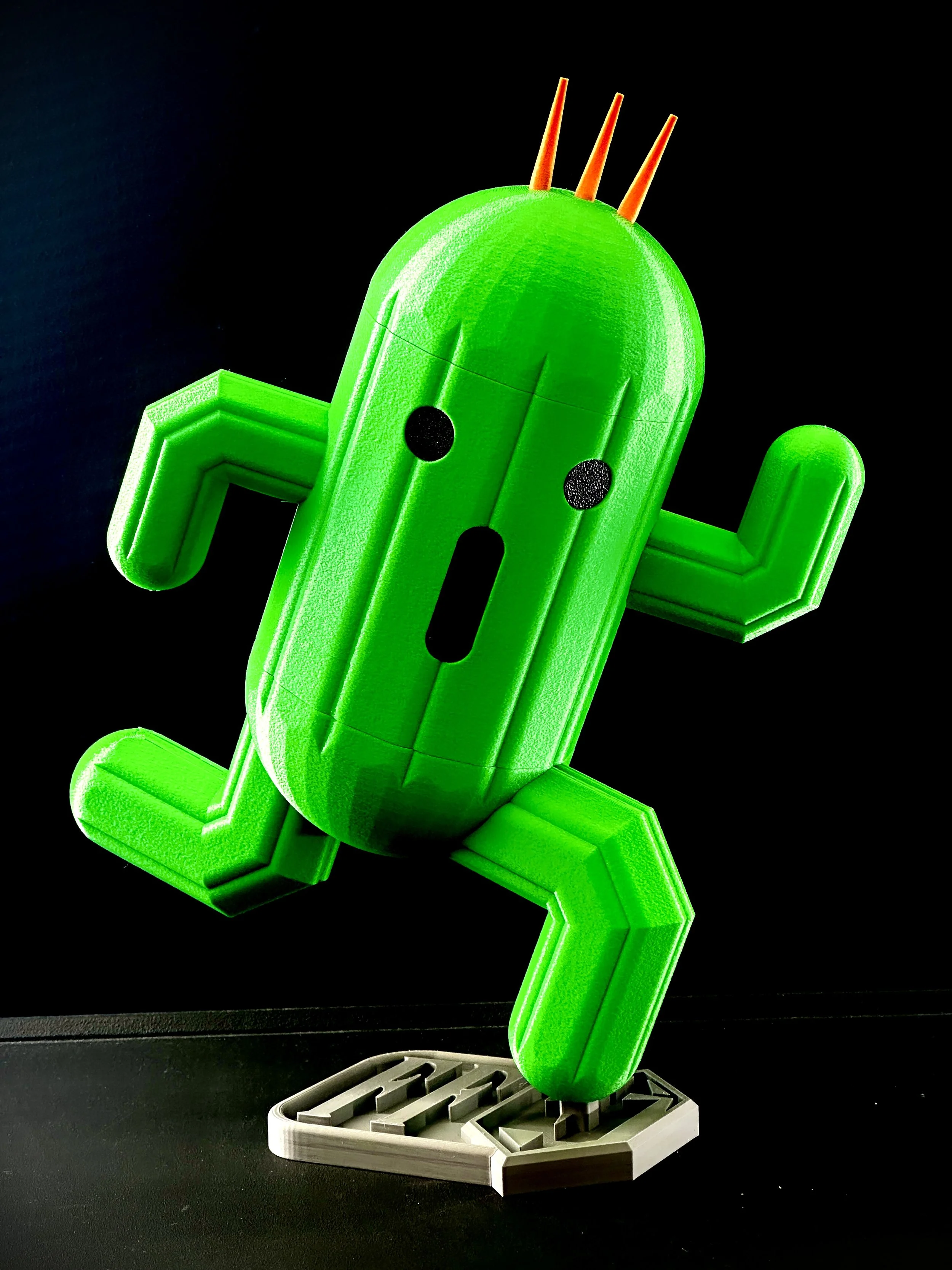 Portamazos de MTG con temática Final Fantasy impreso en filamento a color e imantado.