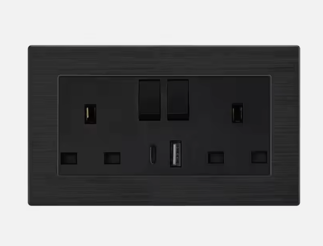 Luxury Black Aluminium Double Socket with USB port