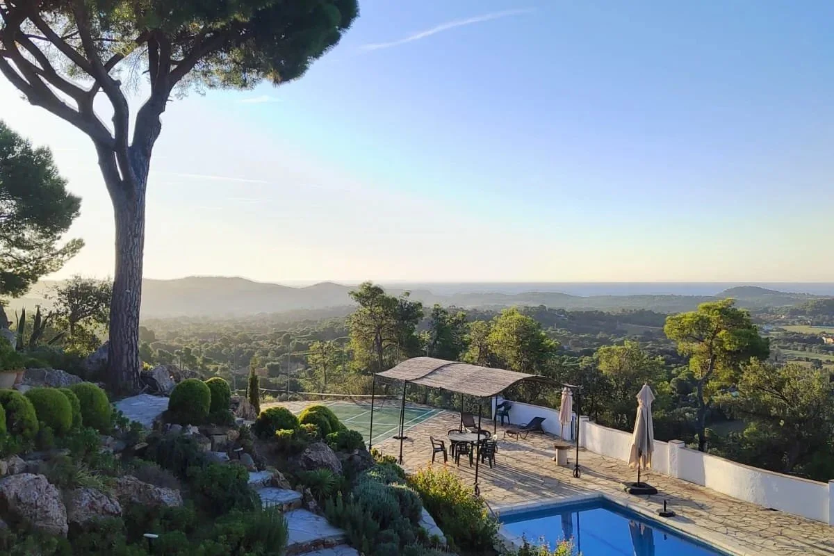 Blossoming Retreat mit Jelena & Ann 