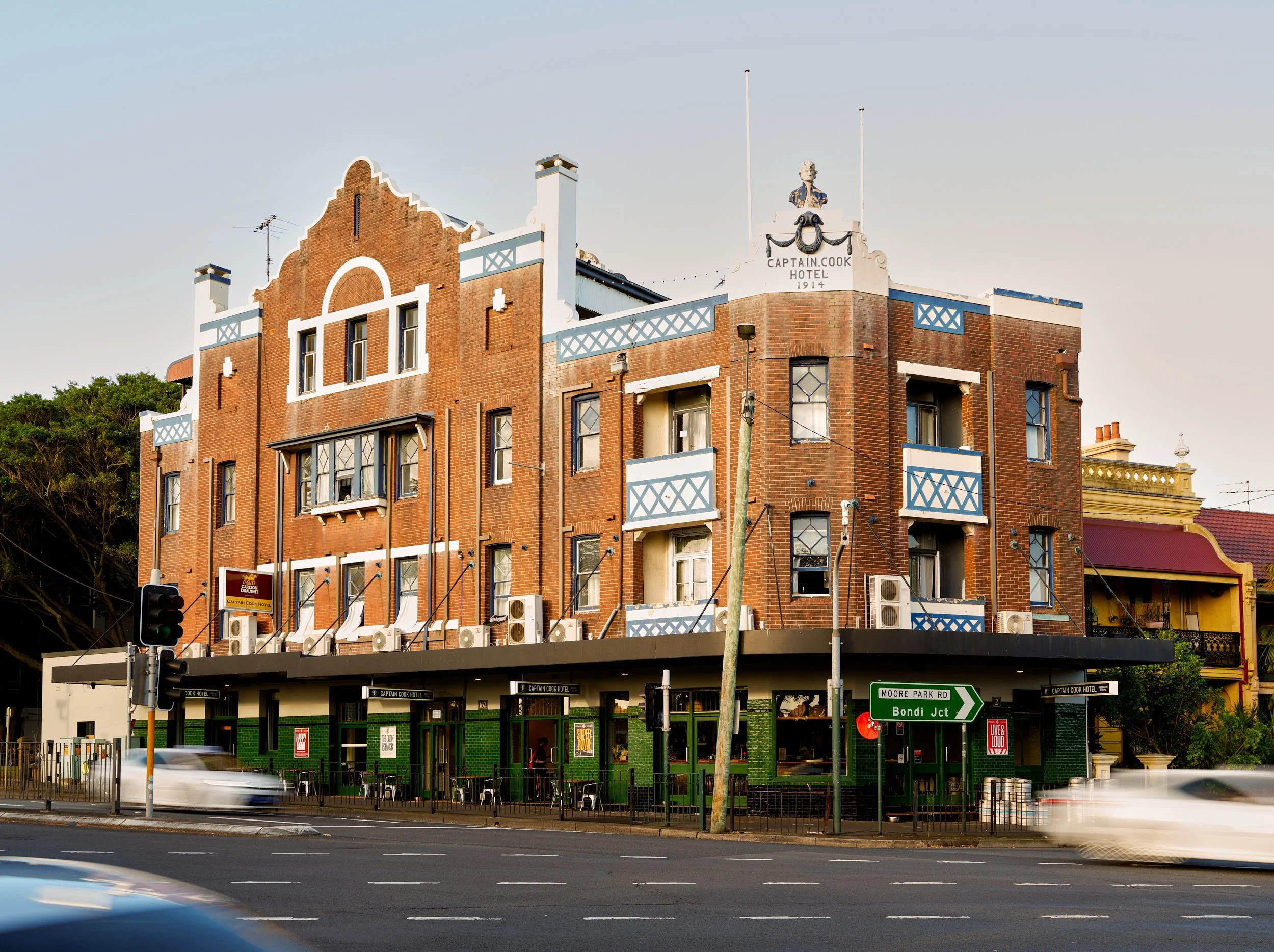 CAPTAIN COOK HOTEL PADDINGTON