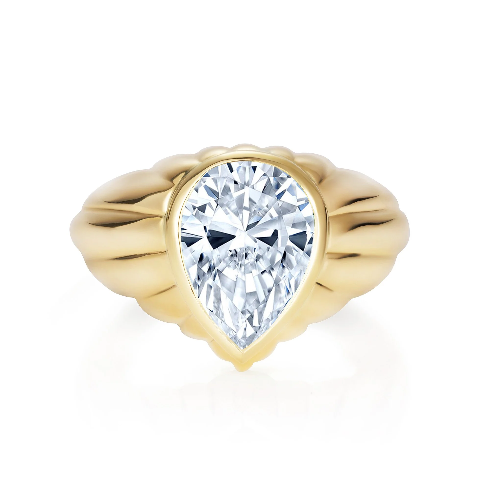 The Solitaire diamond ring top view