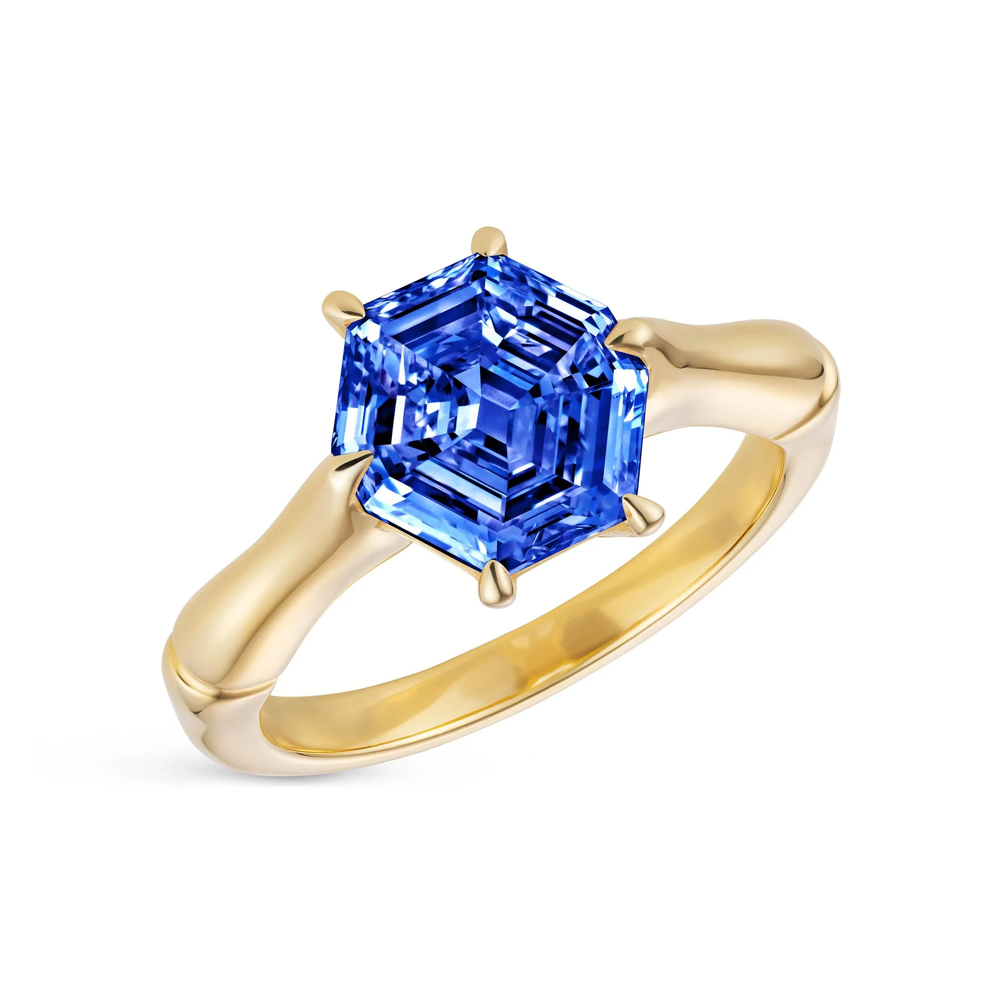 Solitaire ring with blue sapphire