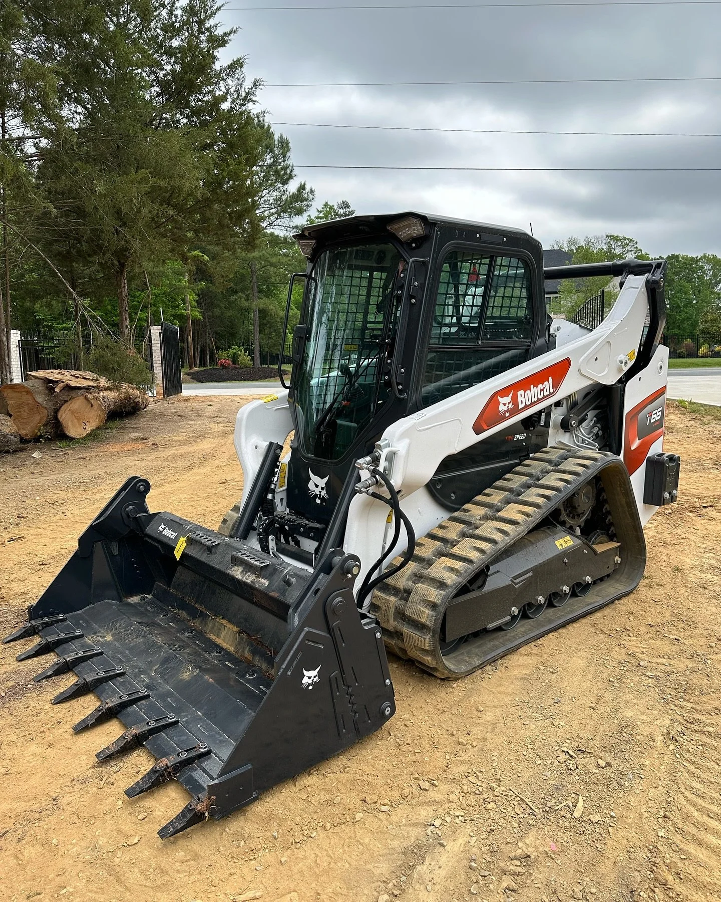 The newest addition to our fleet, time to get it dirty!
Thank you! @bobcatofmonroe