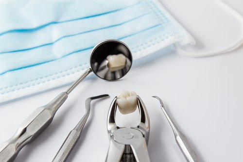 Signs You Need a Wisdom Tooth Extraction