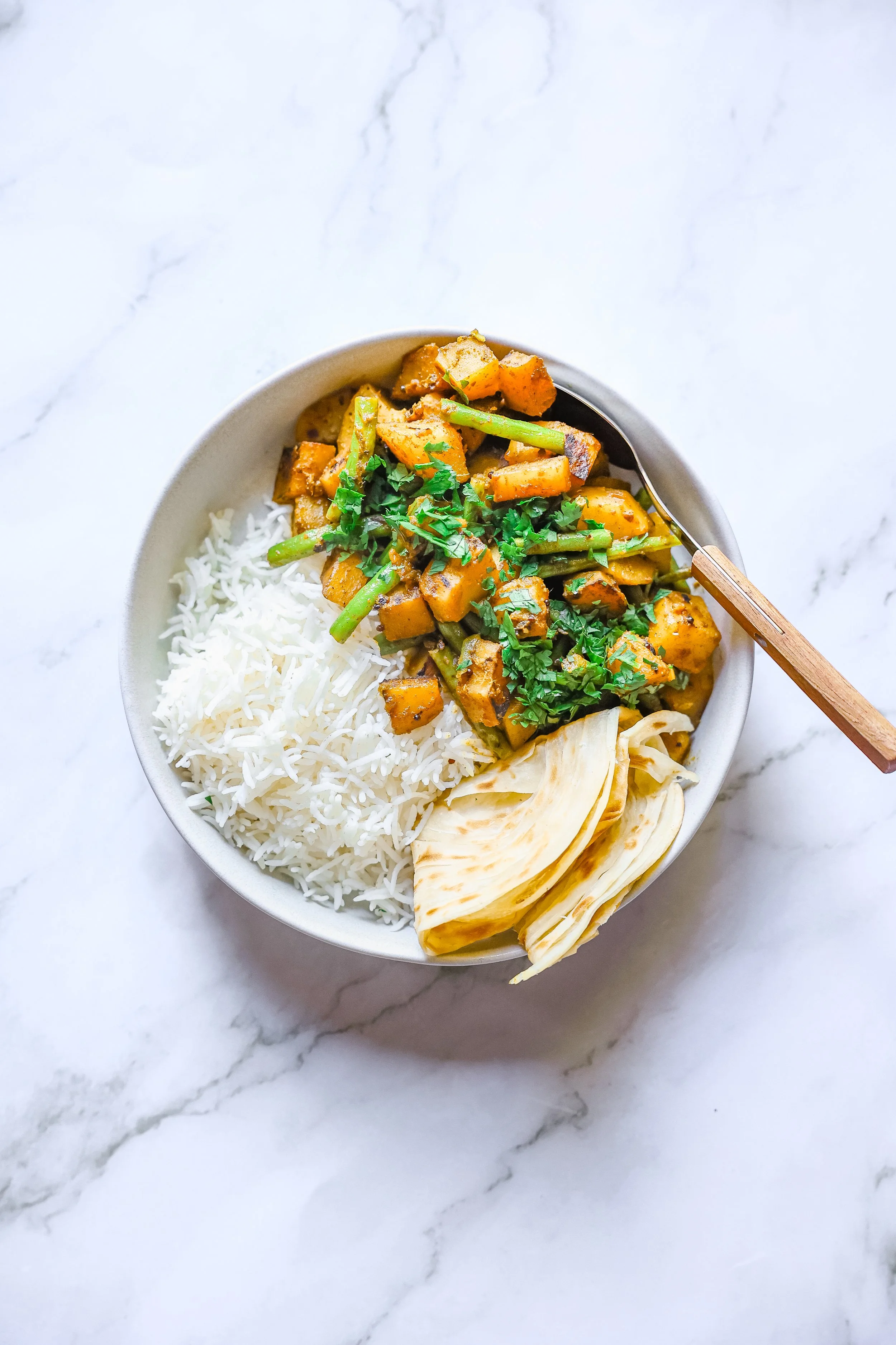 Kartoffel und Bohnen Sabzi