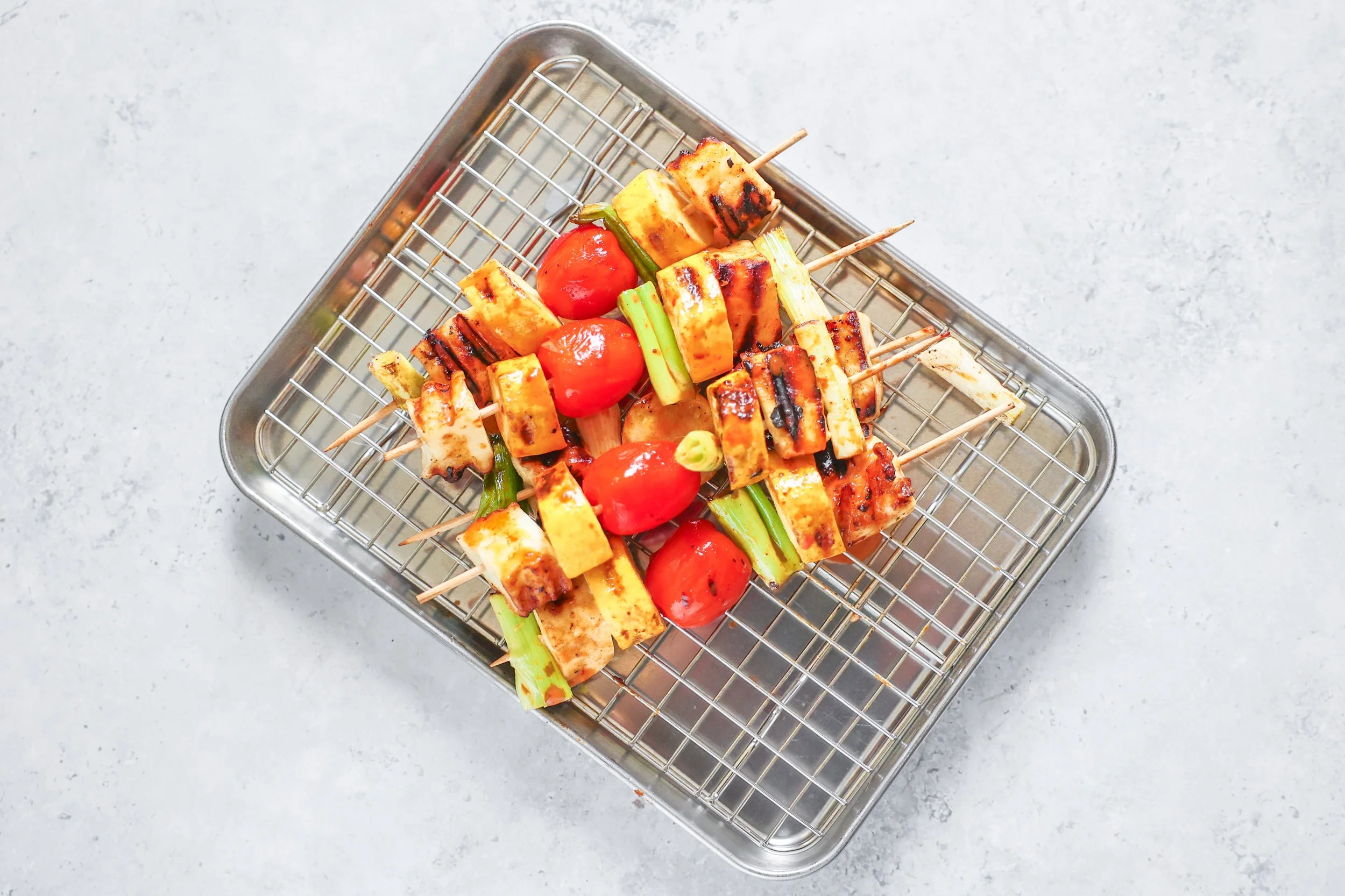 Rezept für Tomaten-Zucchini-Halloumi-Spieße