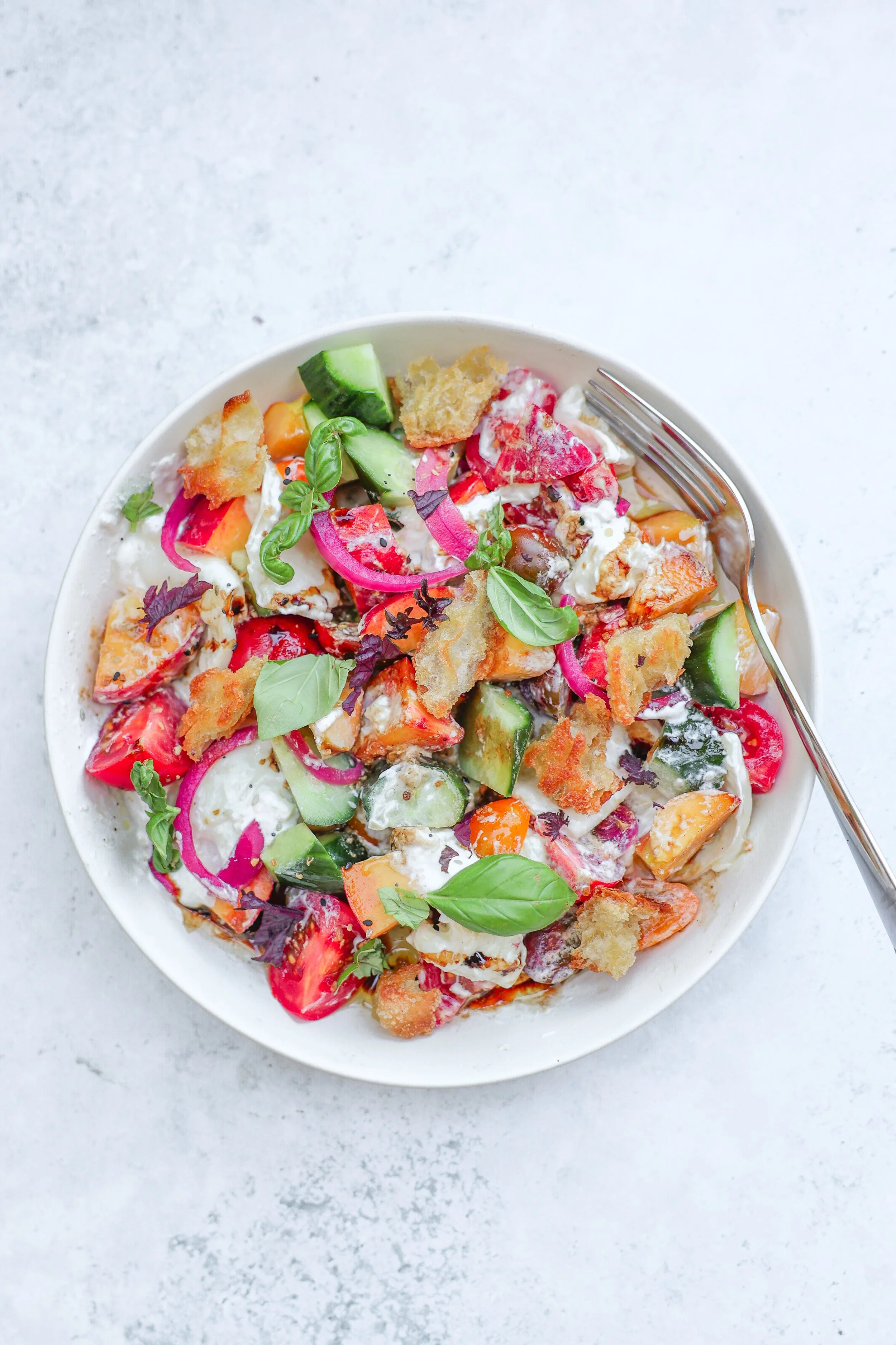 Rezept für Panzanella mit Hüttenkäse