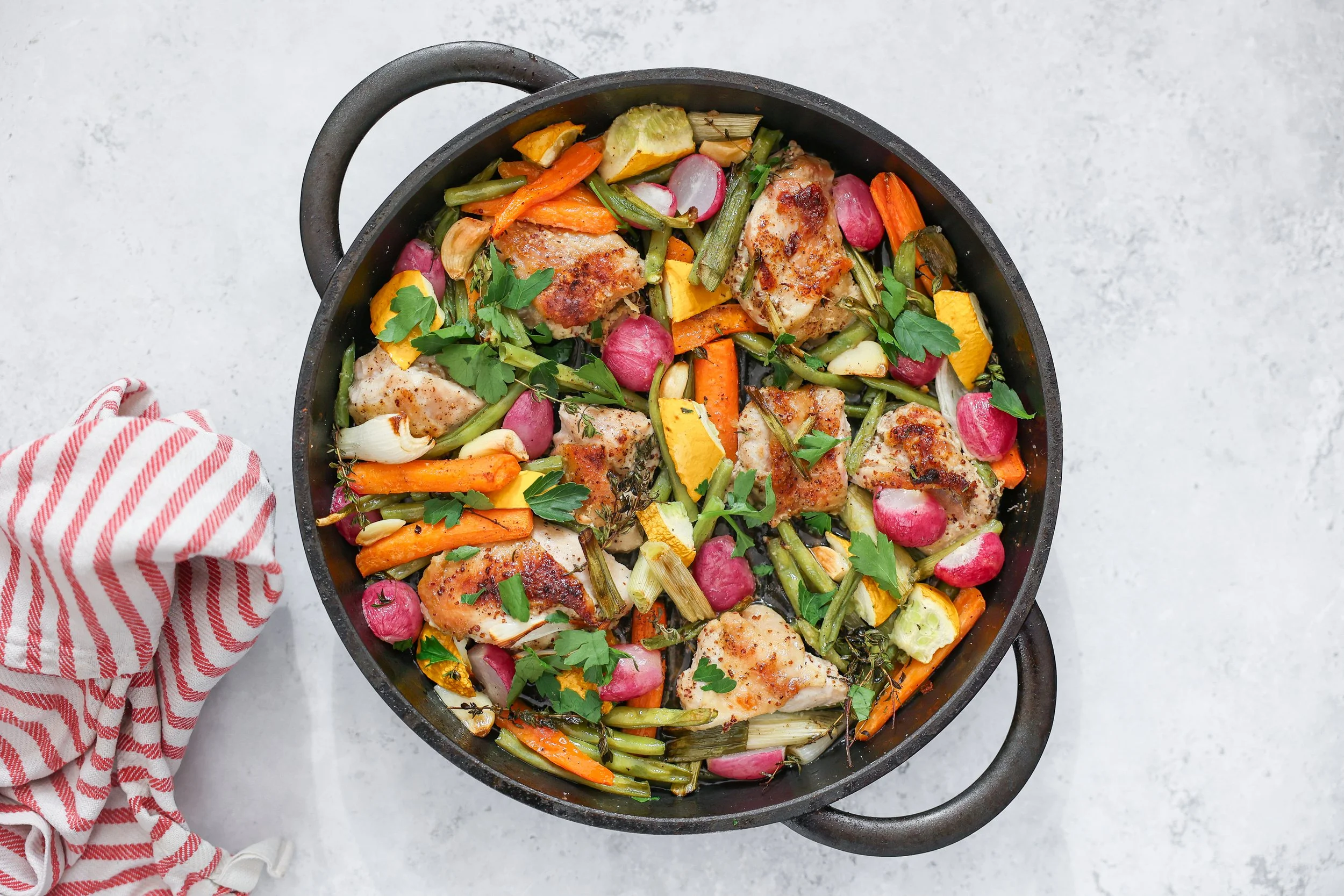 Rezept für geschmorrtes Huhn mit Marktgemüse