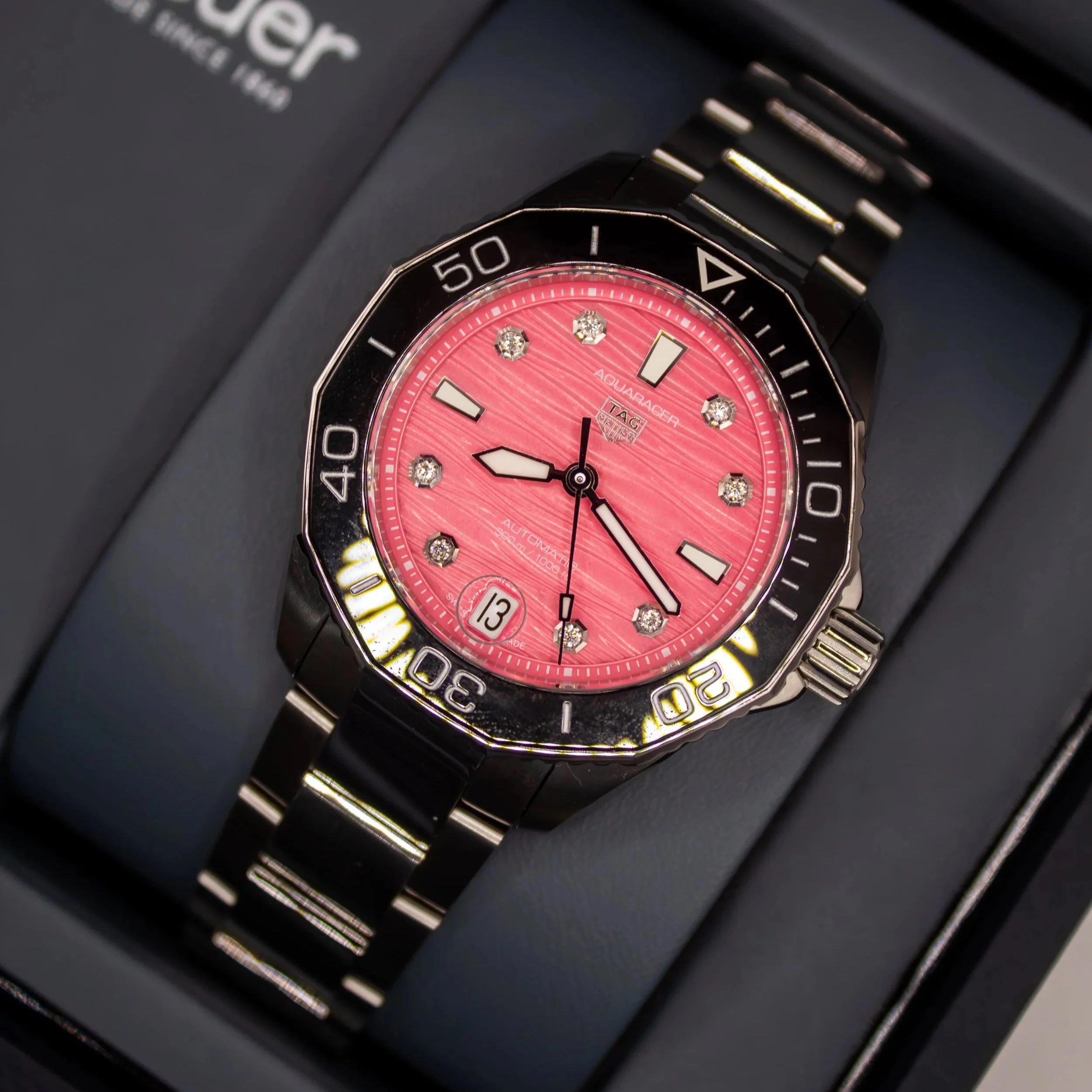 Tag Heuer Aquaracer Professional 300 Date | Pink Diamond Dial (Ladies 36mm)