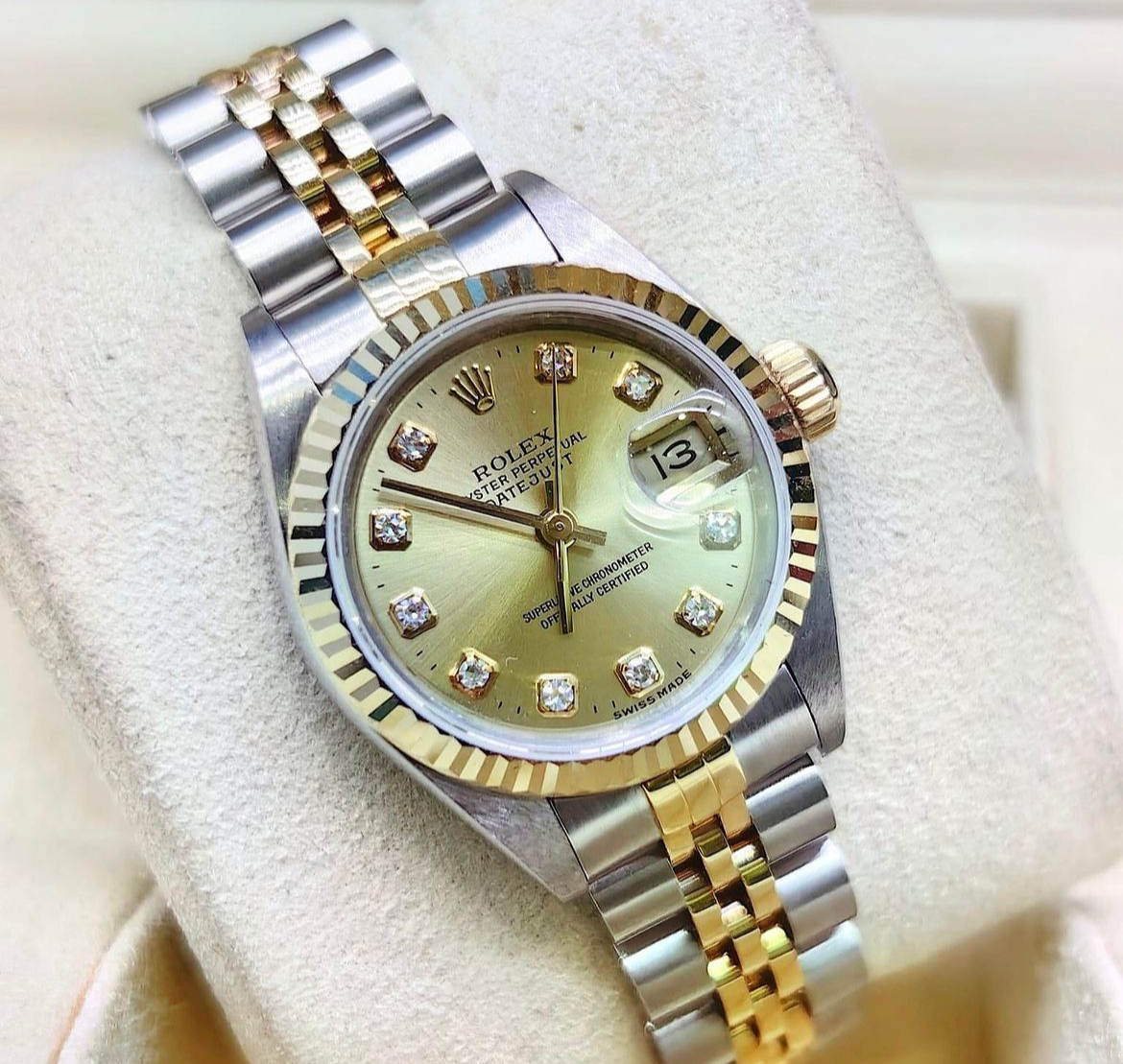 SOLD - Rolex - Datejust Champagne Diamond Dial - 26mm (Ladies)