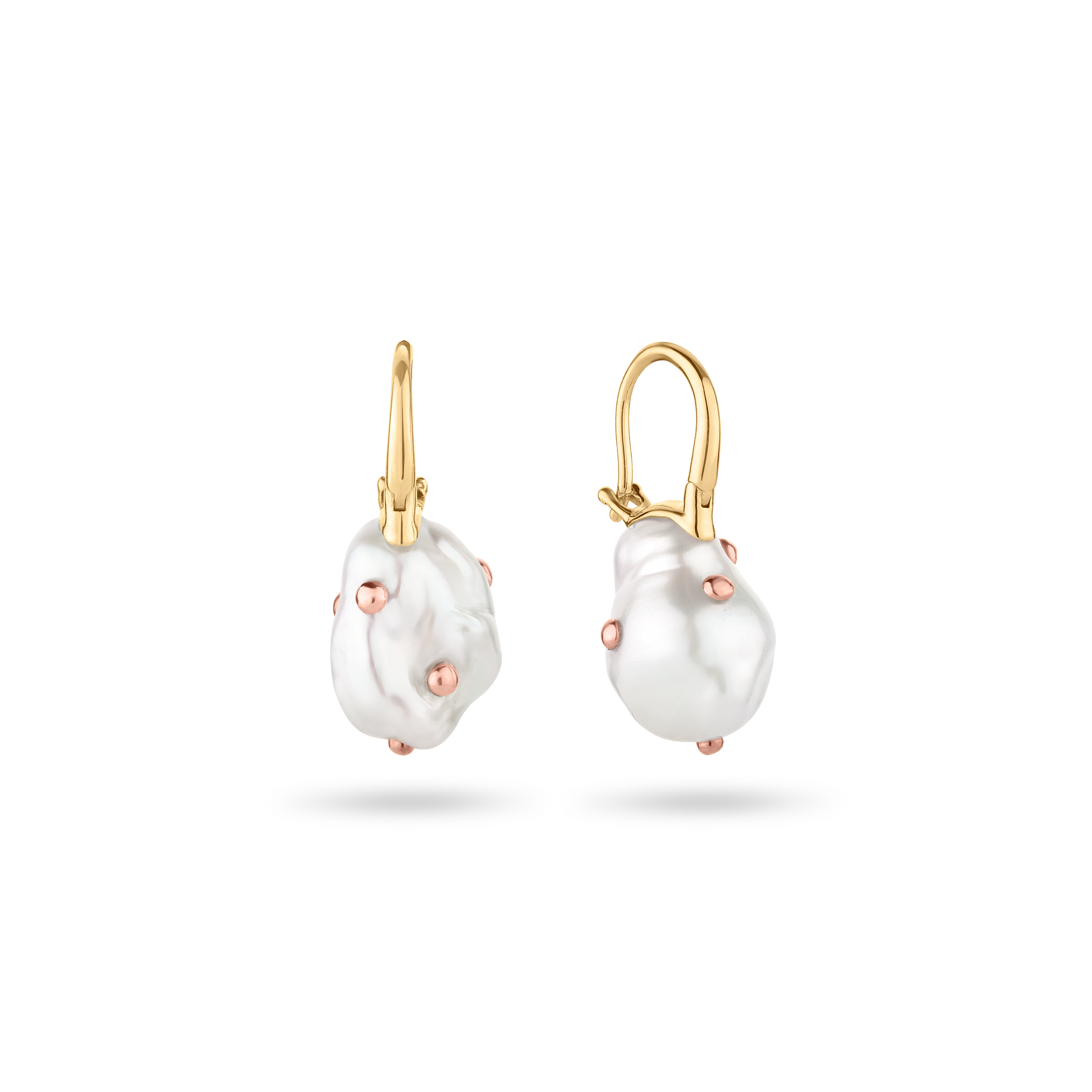 Rivet Pearl Earrings XS.png