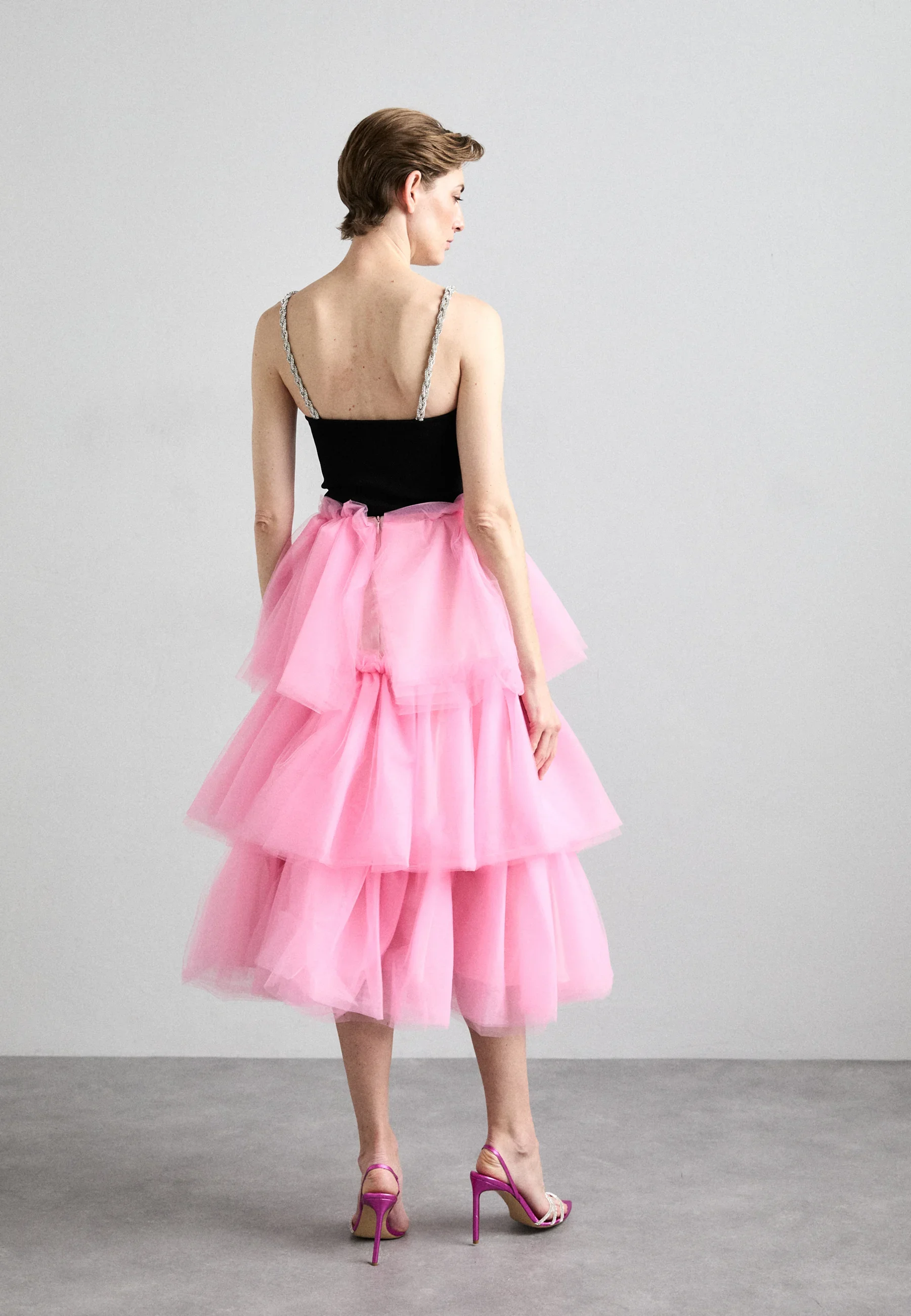 pink tulle skirt vaclav 4.webp