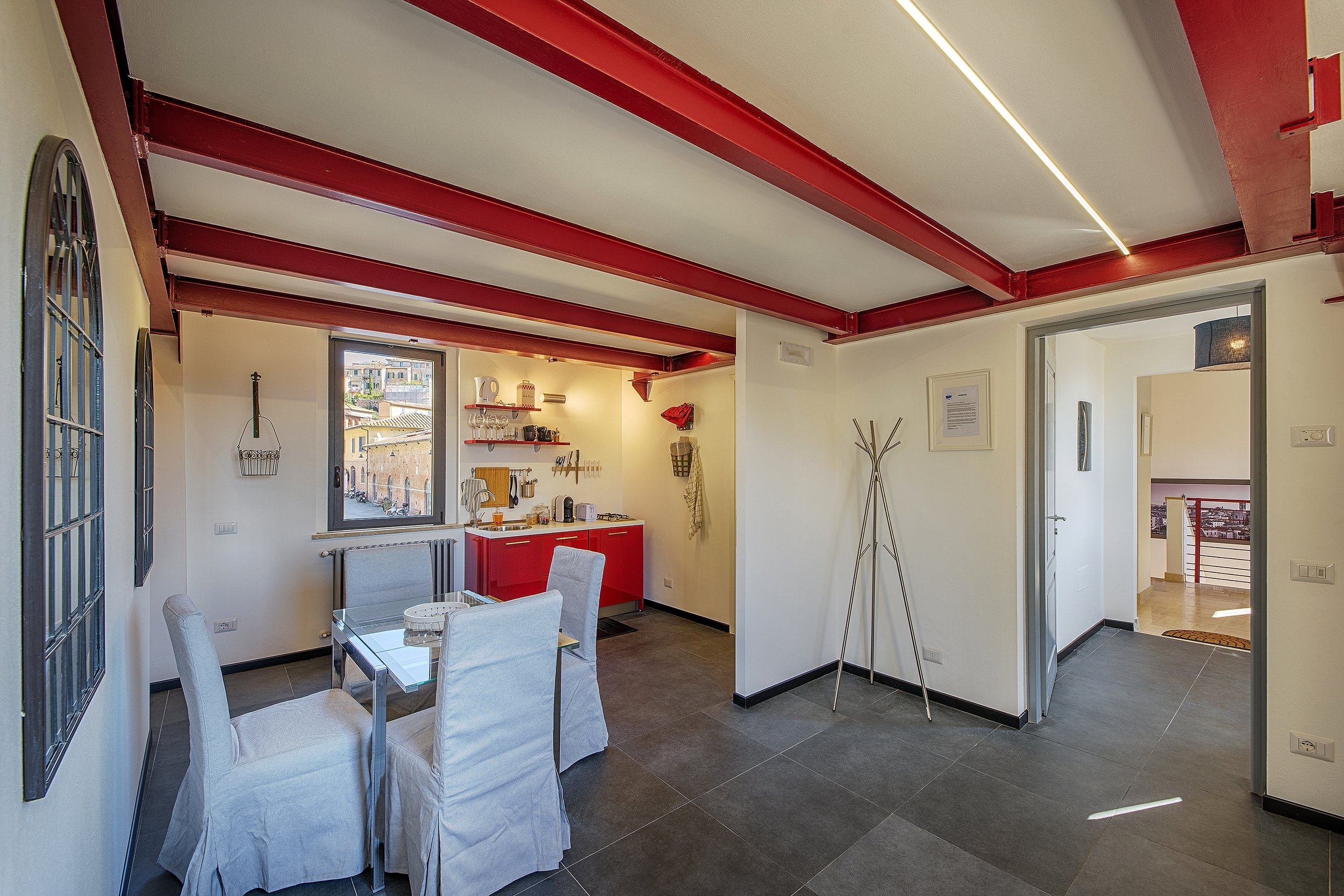 NOBILE: ona pranzo e cucina