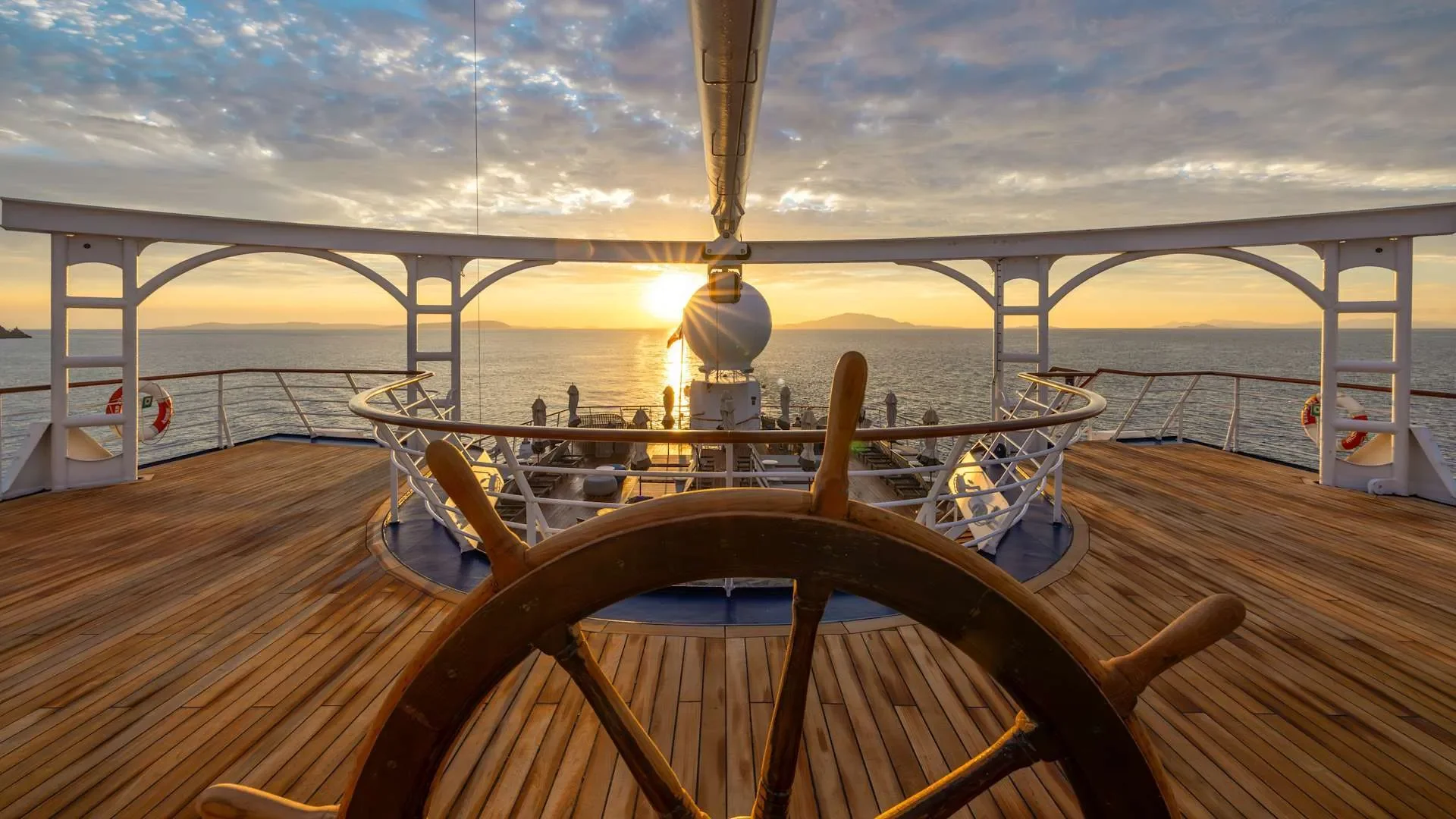 2025_WindStar_Deck_27_V0.webp