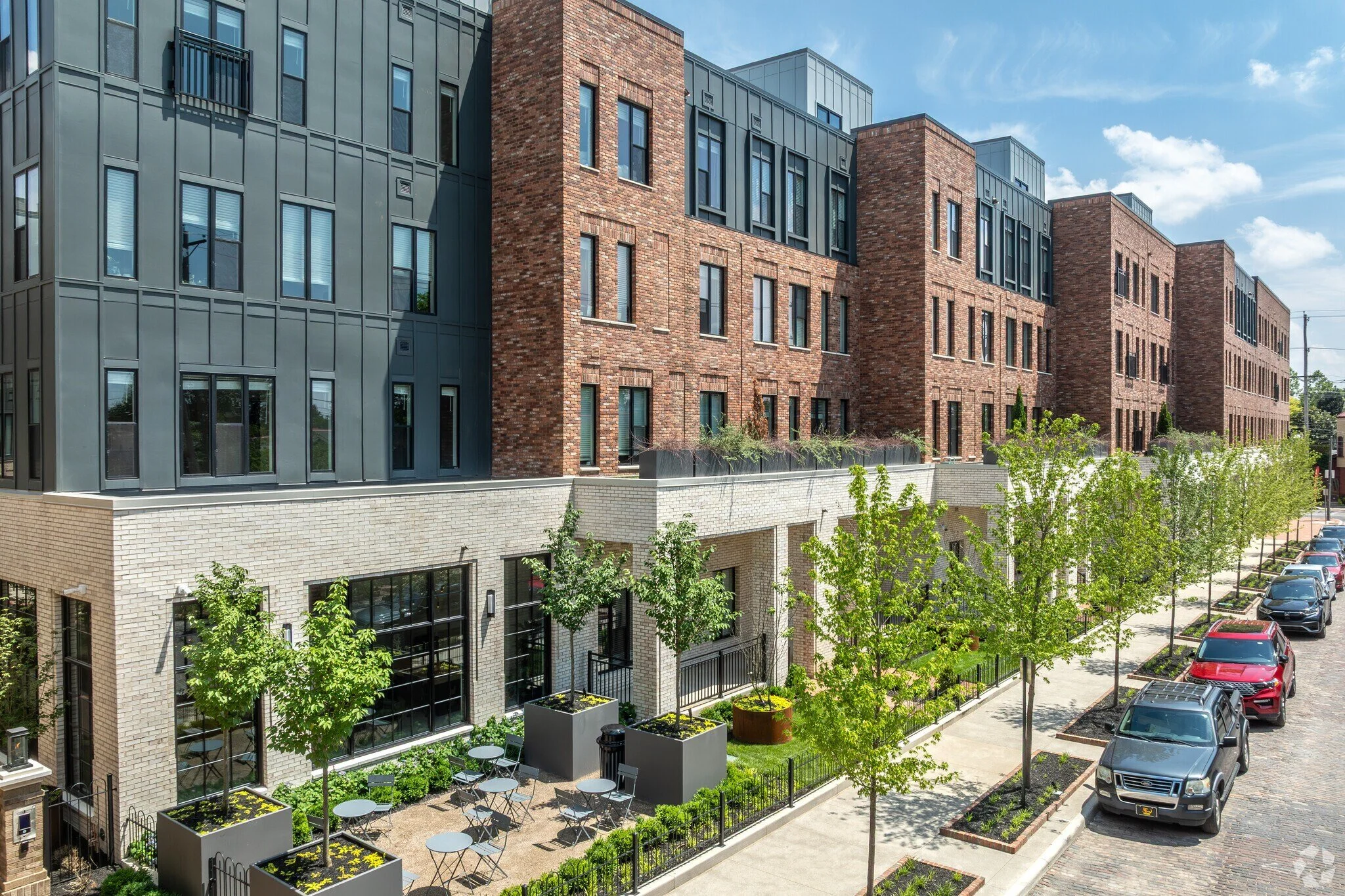jaeger square retail