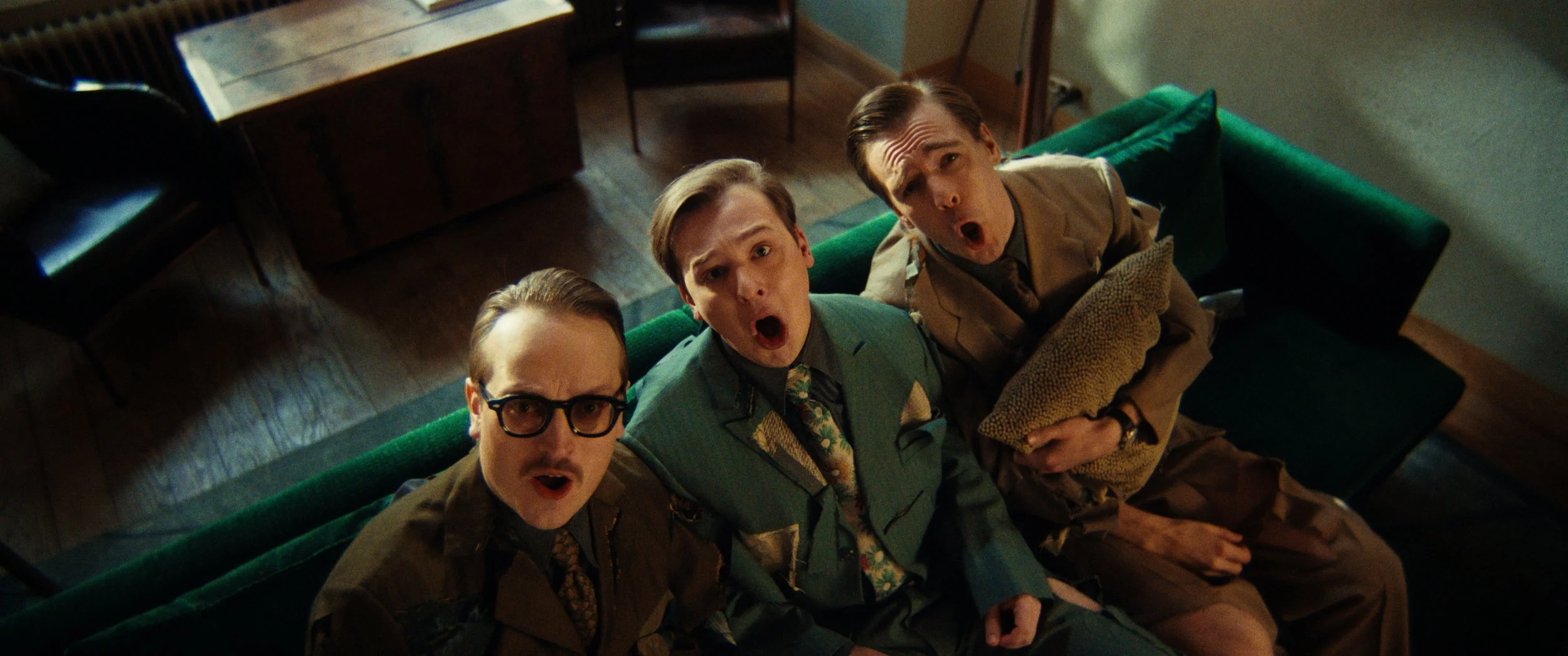 How are you, KAJ? / No-Office Films (GRADE)