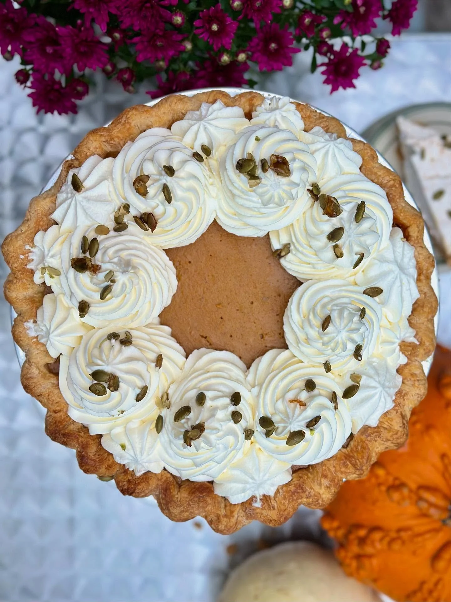 THANK YOU

It&rsquo;s Thanksgiving pie season 🥧

Which means you need to preorder those pies NOW!

There will be a limited menu available so our Bakers can make the 400+ pies for you &amp; your loved ones 🥰

Choose from:
🎃 PUMPKIN
🌰 WHISKEY WALNU