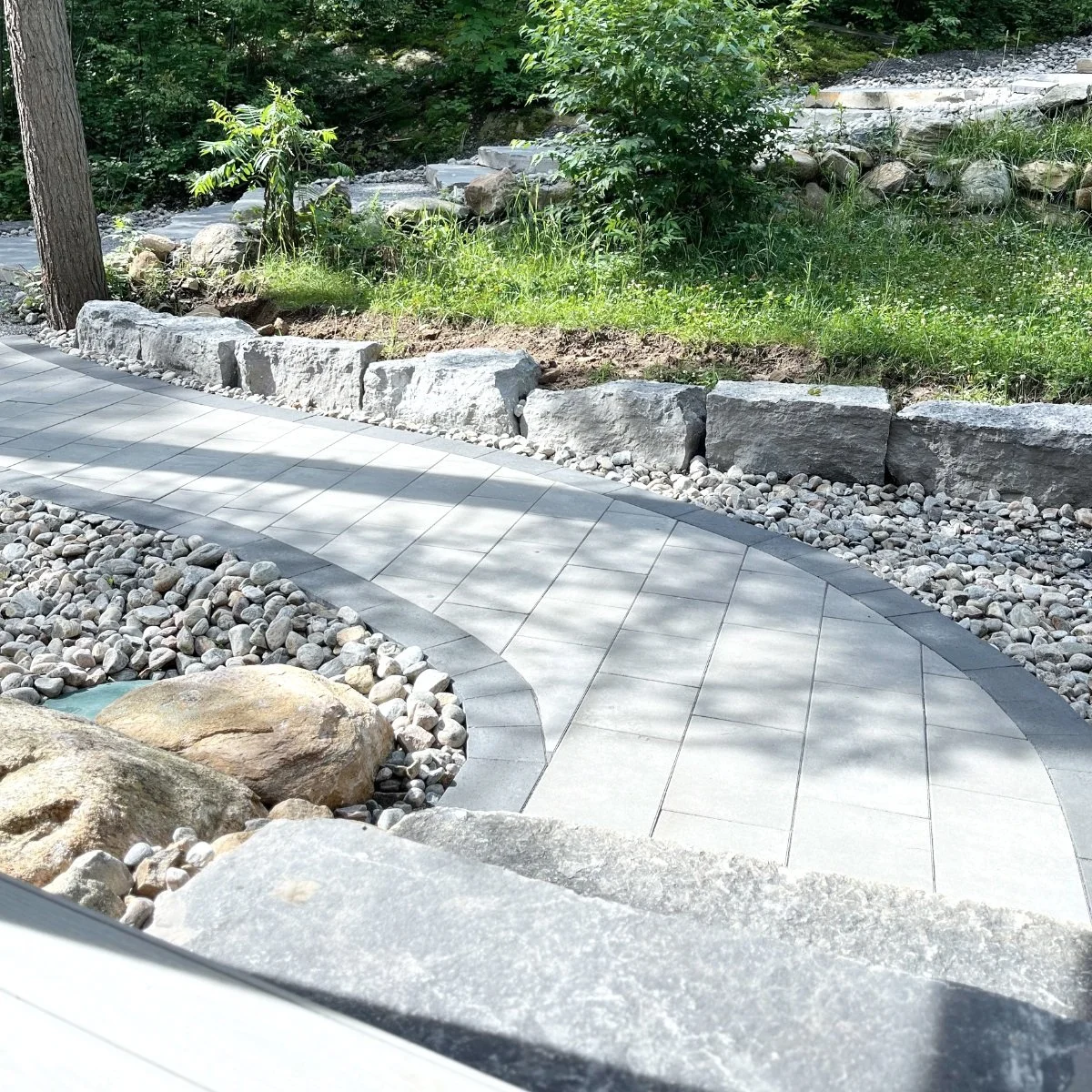 Photo2.jpg