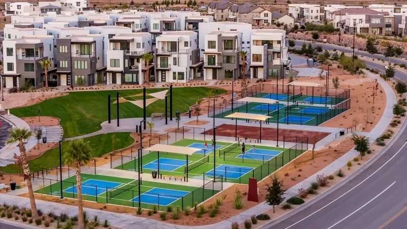Desert color pickleball courts in st George utah