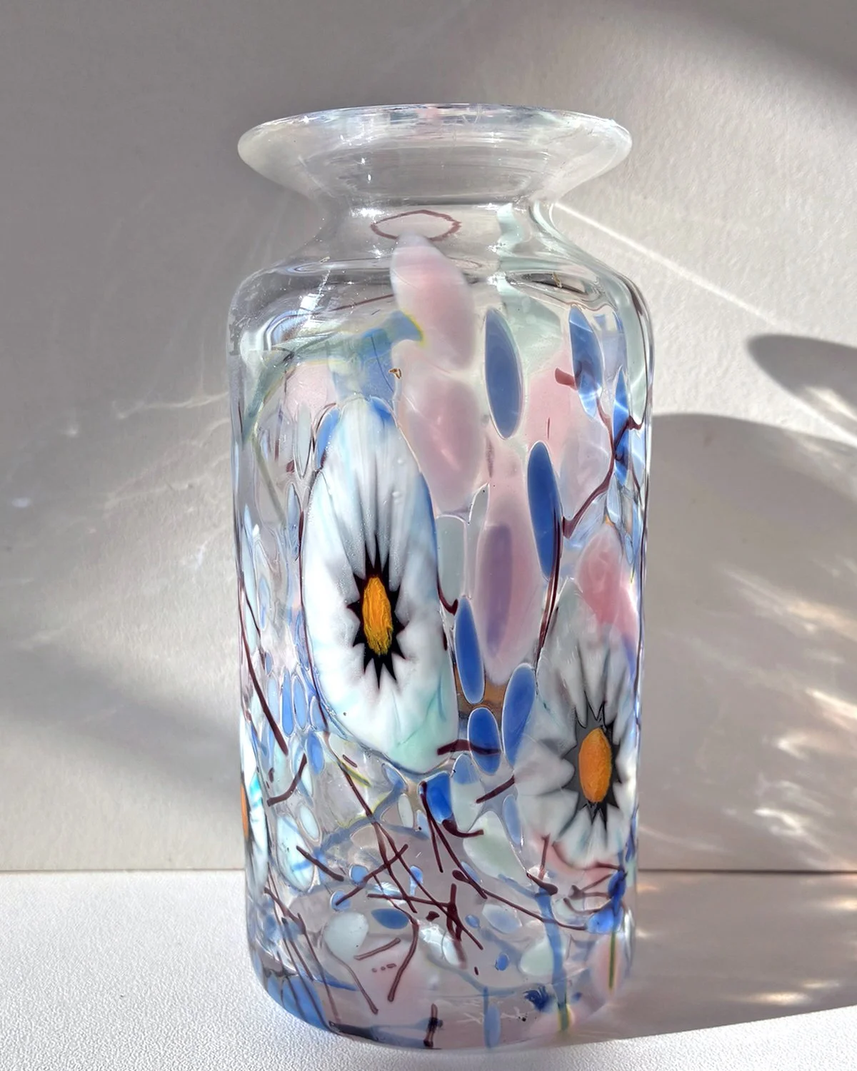 KEPTstudio_KVTGGlassNo06HATvase3Sunflwr_02.jpg