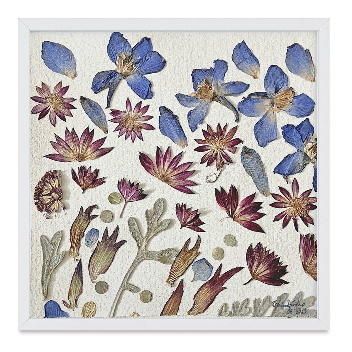 KEPTstudio_KESIENA_08_MerBlmNo24PRNT_WhiteFrame.jpg
