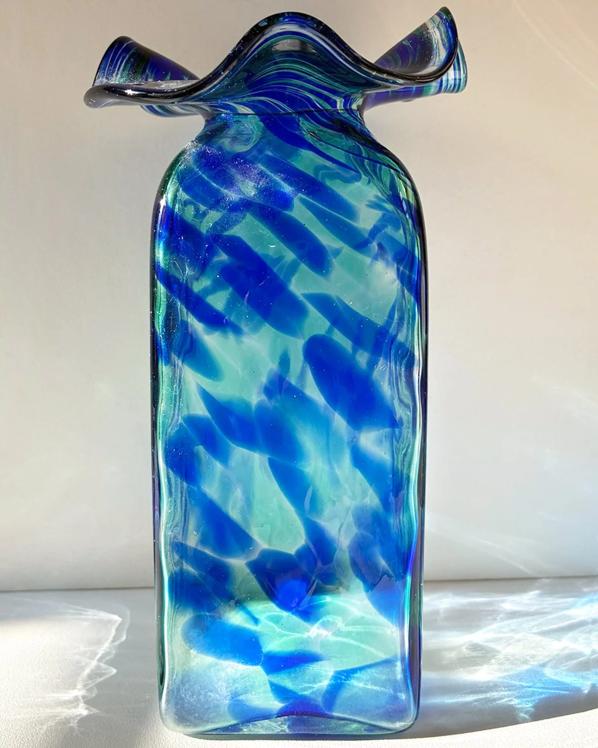 KEPTstudio_KVTGGlassNo04BluSwirl_06.jpg