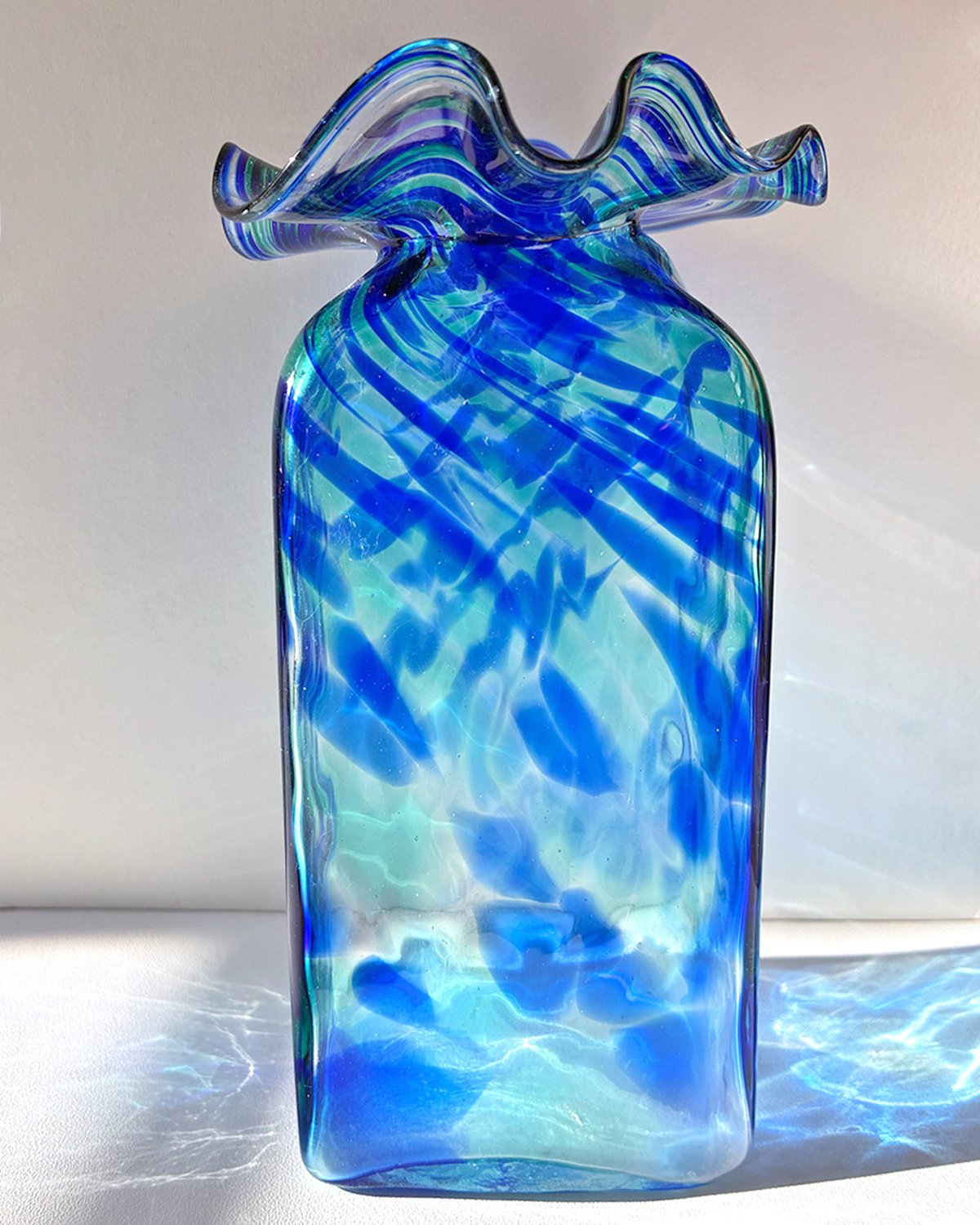 KEPTstudio_KVTGGlassNo04BluSwirl_02.jpg