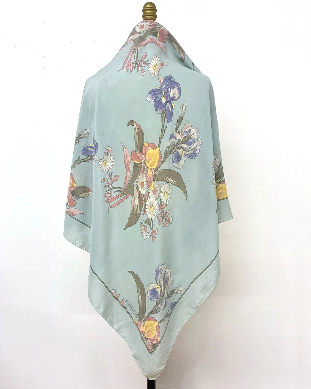 KEPTstudio_KVTGScrfNo04CacharelScarf01BluFloral_02.jpg