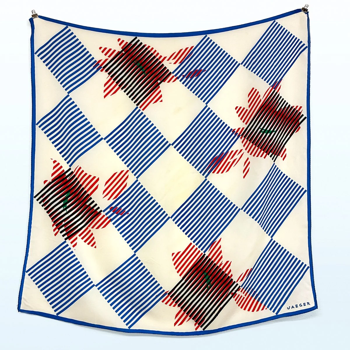 KEPTstudio_KVTGScrfNo03JaegerScarf01BluRed_01.jpg