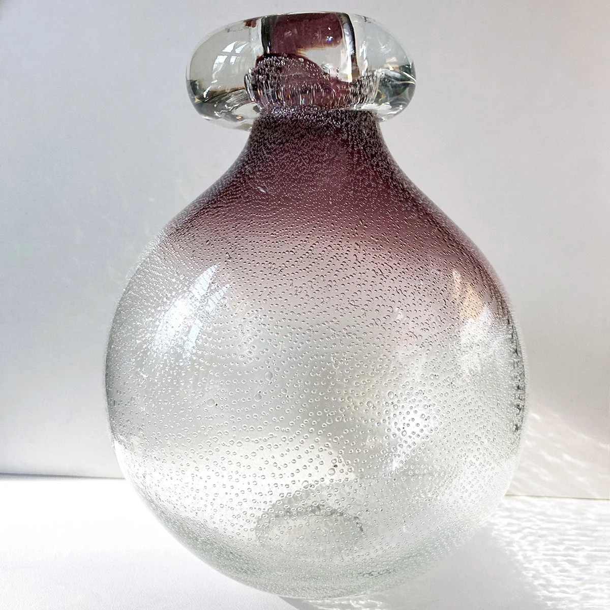 KEPTstudio_KVTGGlassNo10AmethystBublVase3_01.jpg