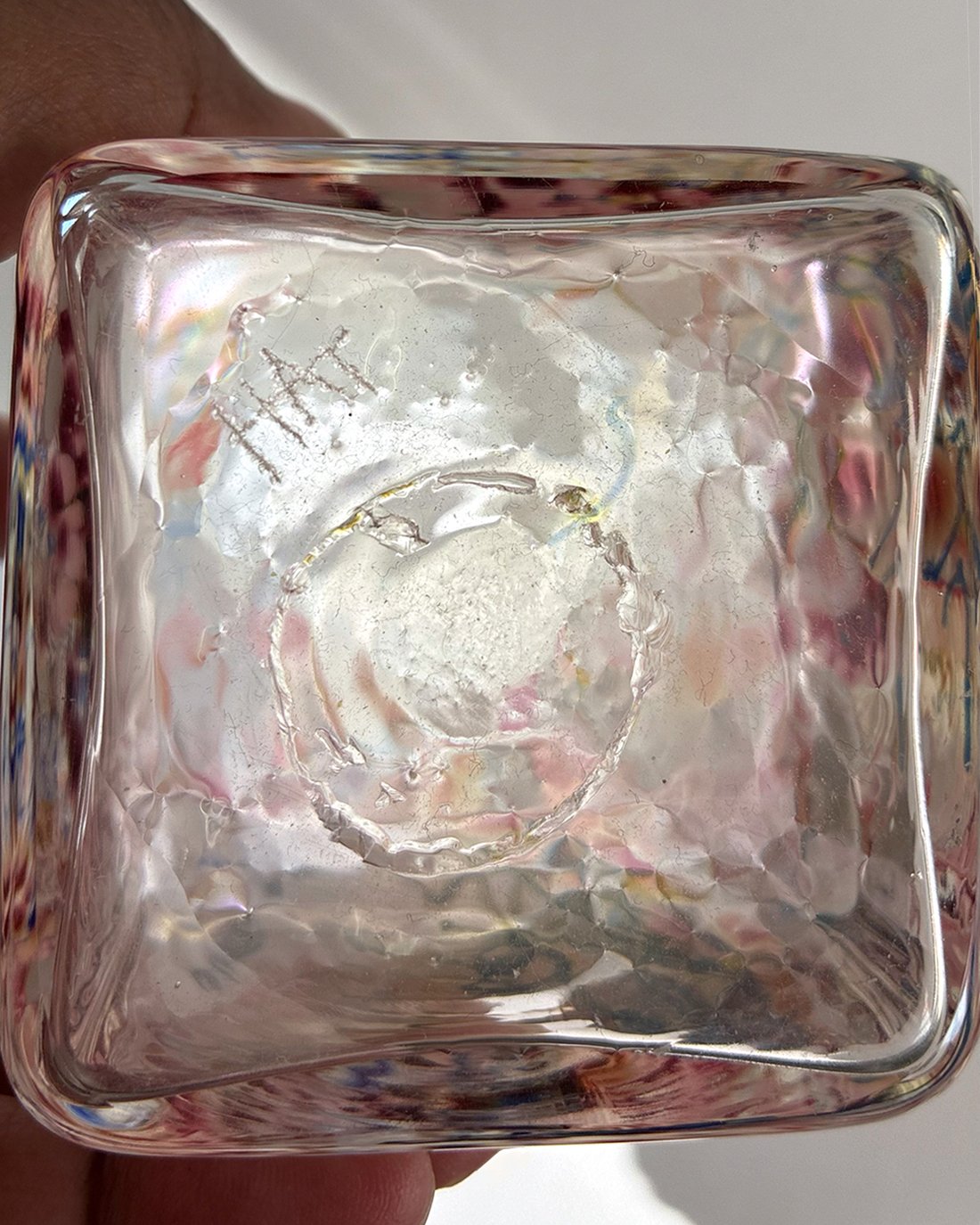 KEPTstudio_KVTGGlassNo03HATvase1Pink_09.jpg