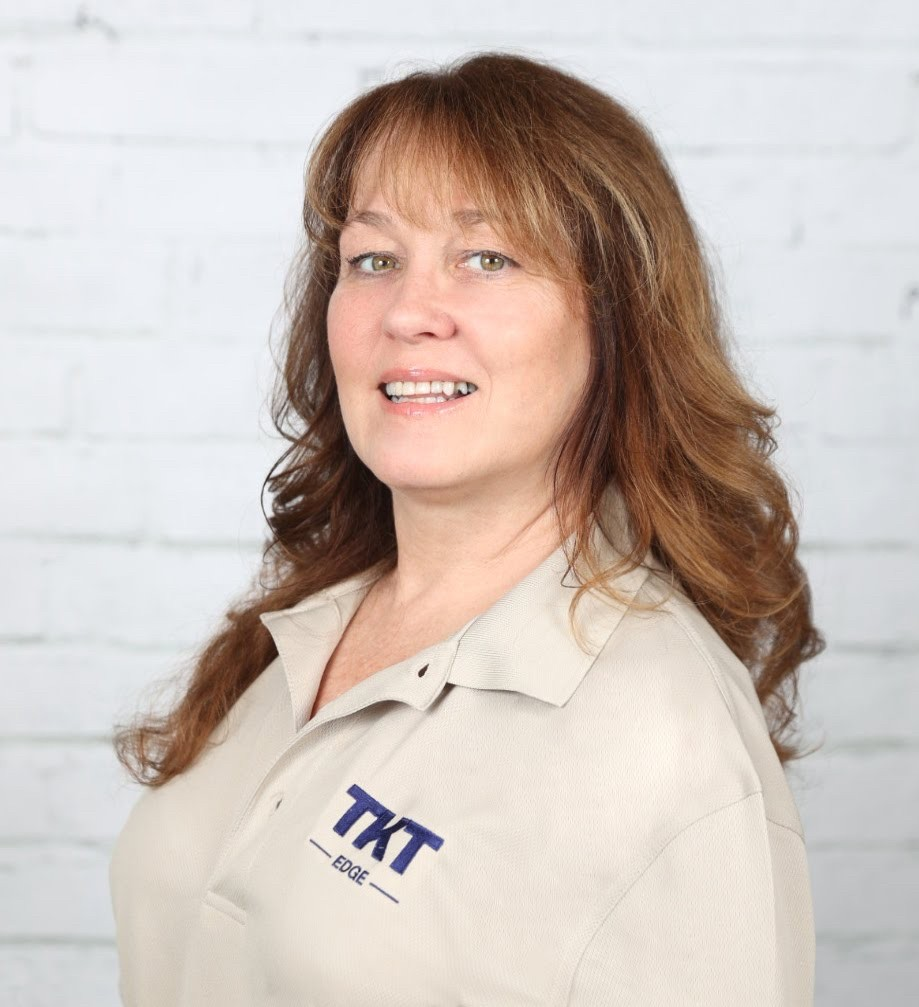 Kim Allen-headshot