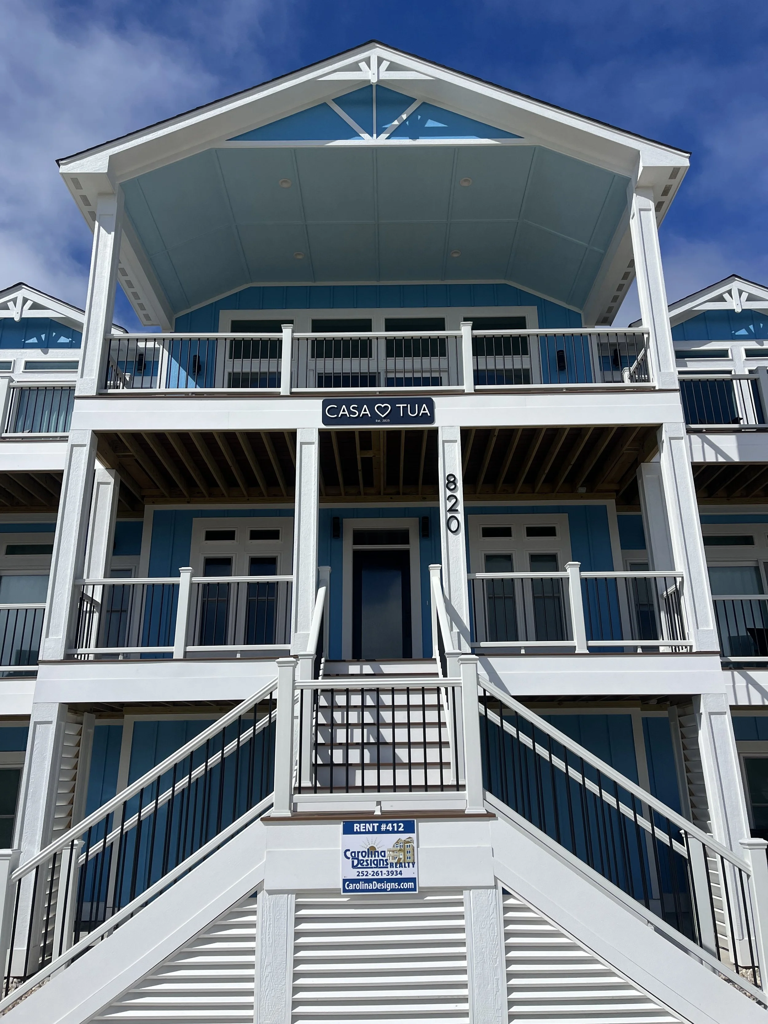 casa tua beach house sign.jpeg