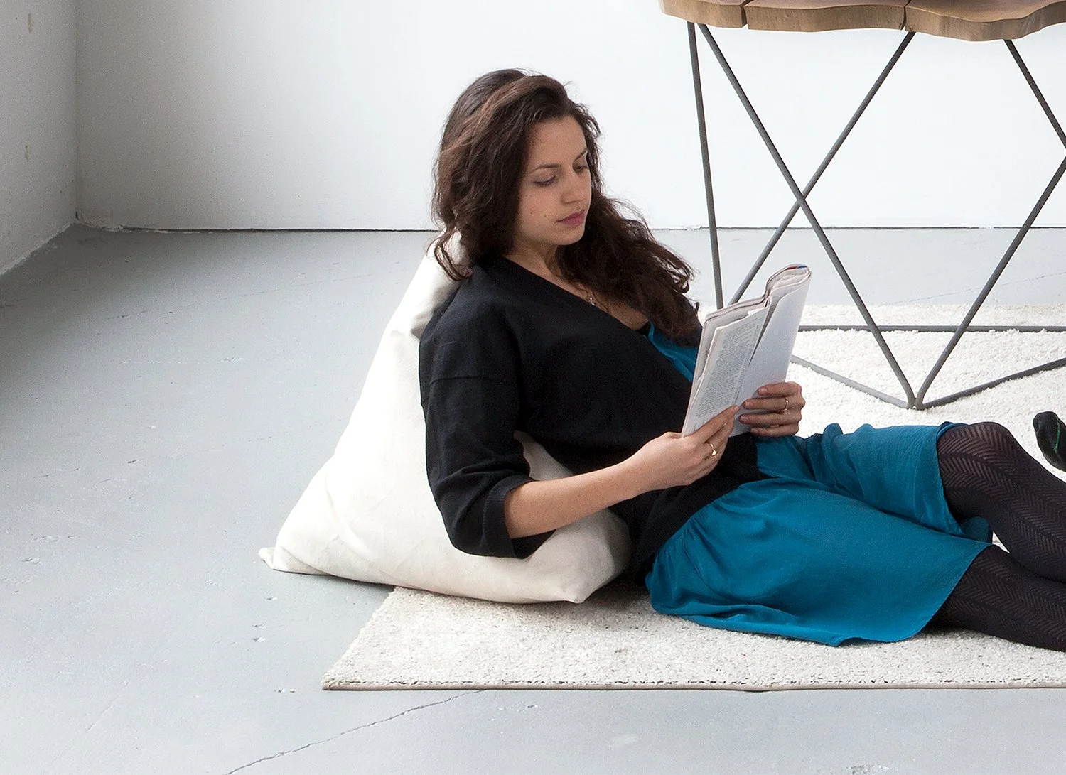 Tetrahedron Pillow - Image 1.jpg