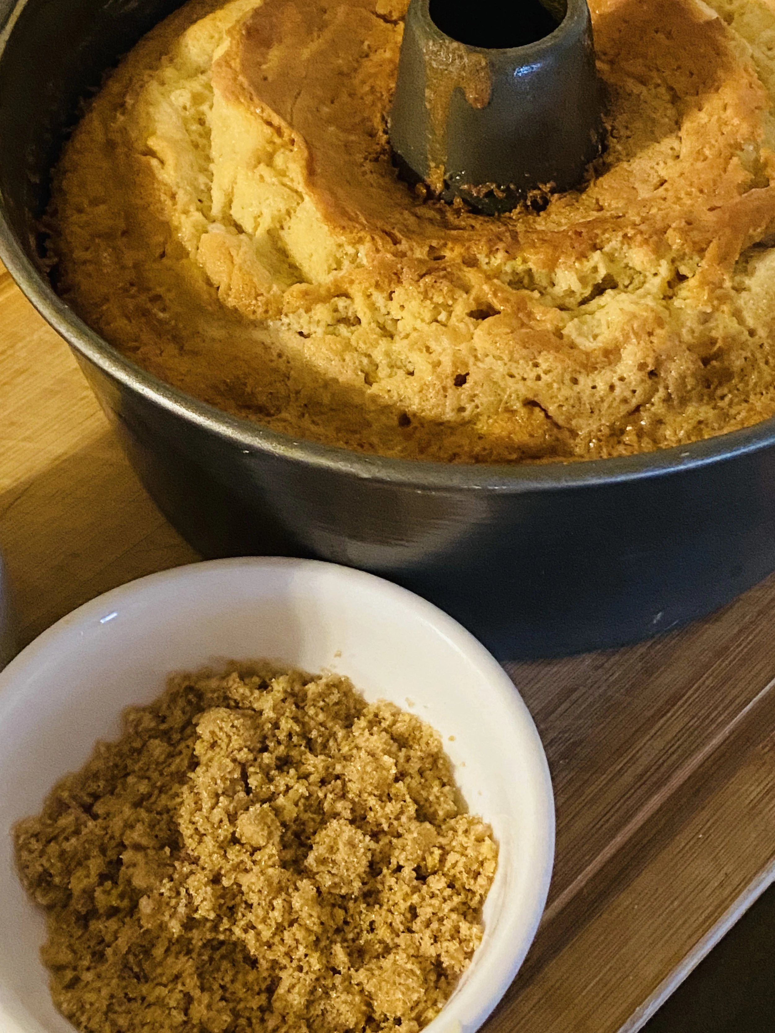 Brown Sugar Vanilla Pound Cake - Classic Butter Recipe