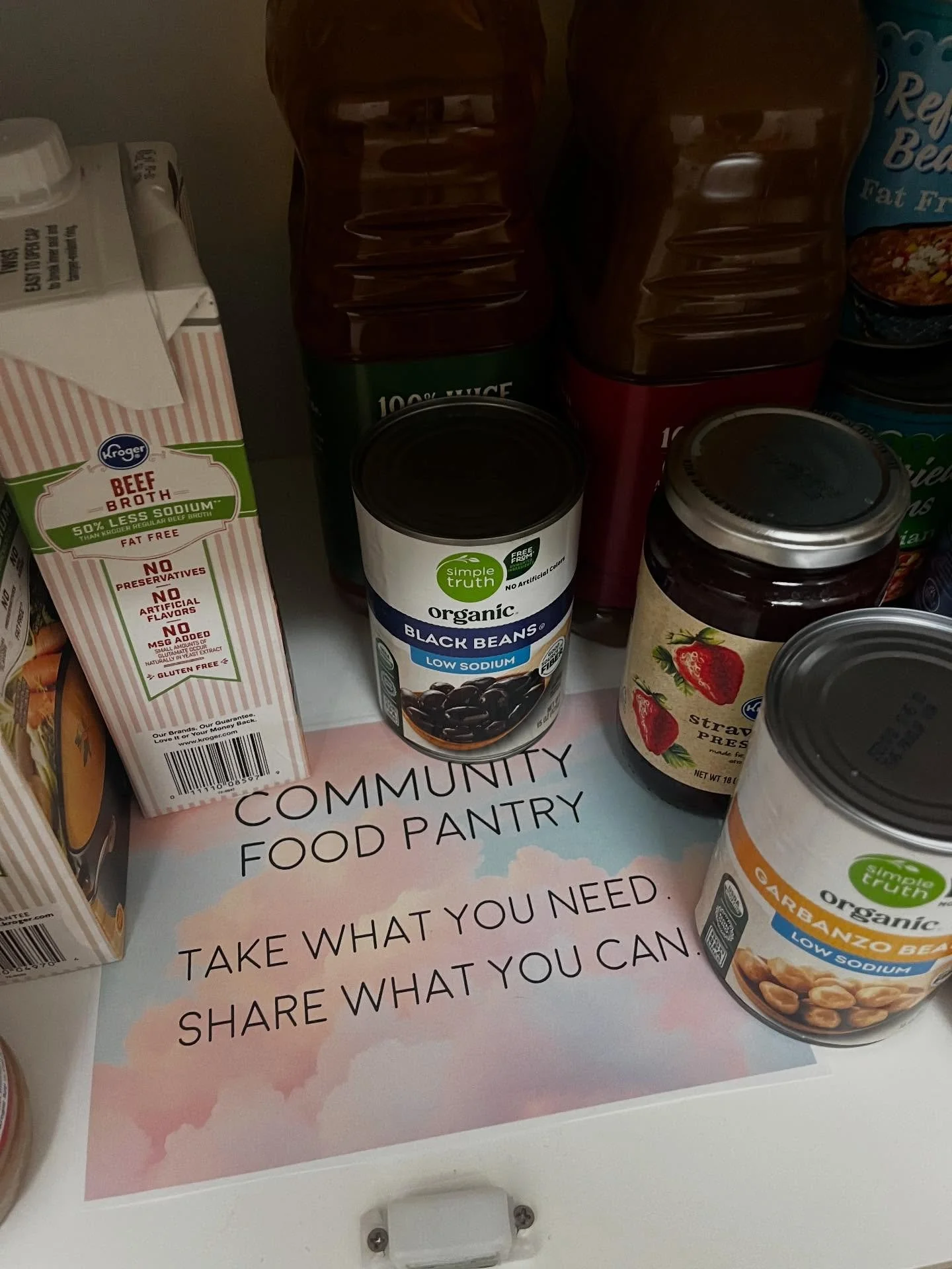 If you&rsquo;ve ever opened someone else&rsquo;s random bathroom cupboard out of curiosity... you&rsquo;re in good company. A study of 2,000 Americans polled reportedly found that 60% will take a peek if they can get away with it!

And if you open ou