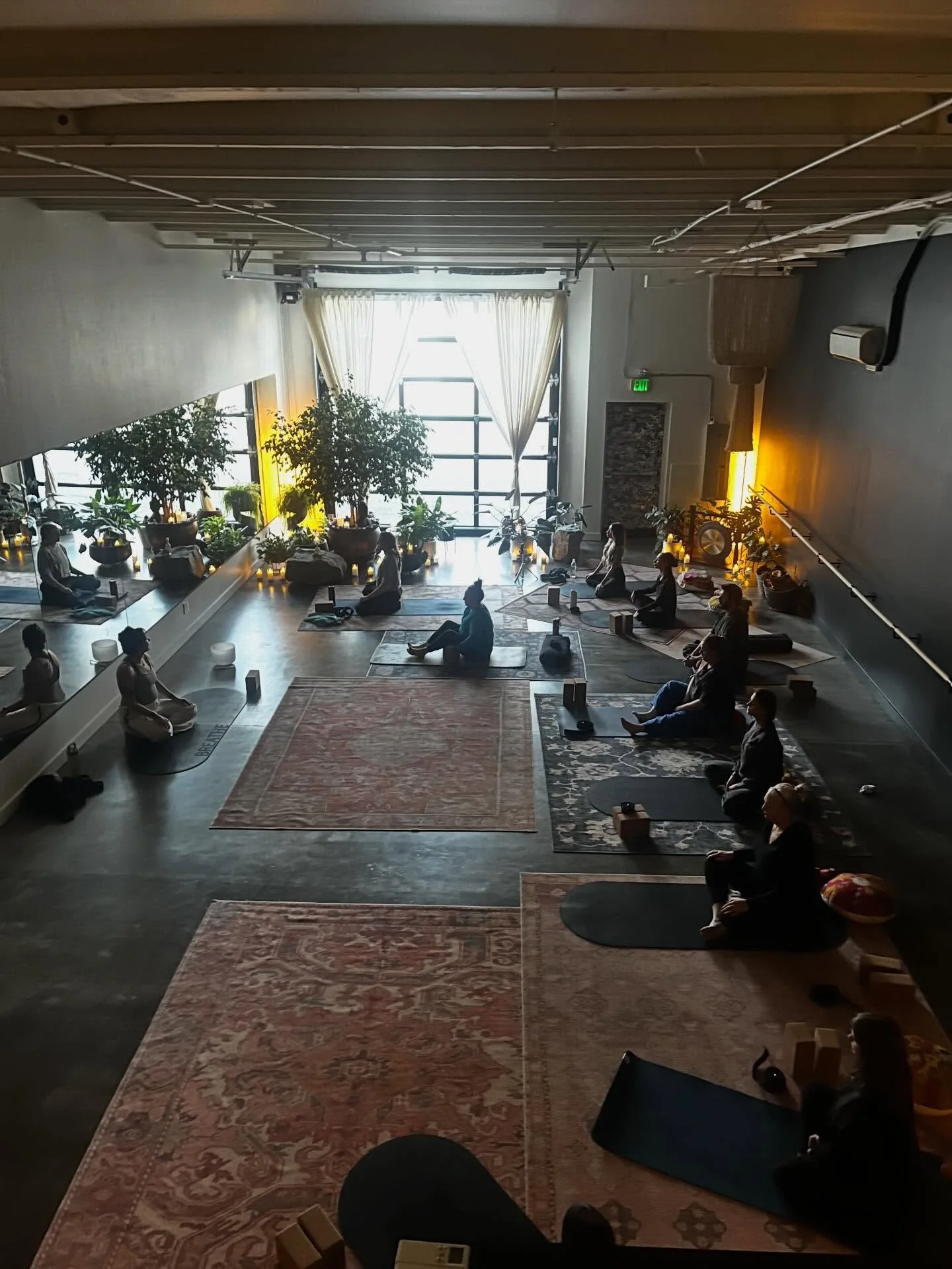 Thursday nights always hit *just right* ✨
5:30 pm Slow Flow #vinyasa + #breathwork 
7 pm #meditation + #soundbath 

Welcome home ❤️