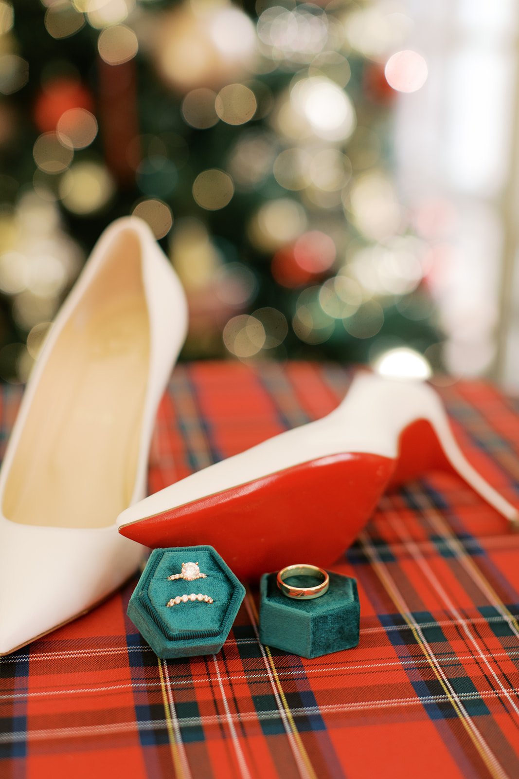 alexandkennysweddingbridaldetails-63_websize.jpg