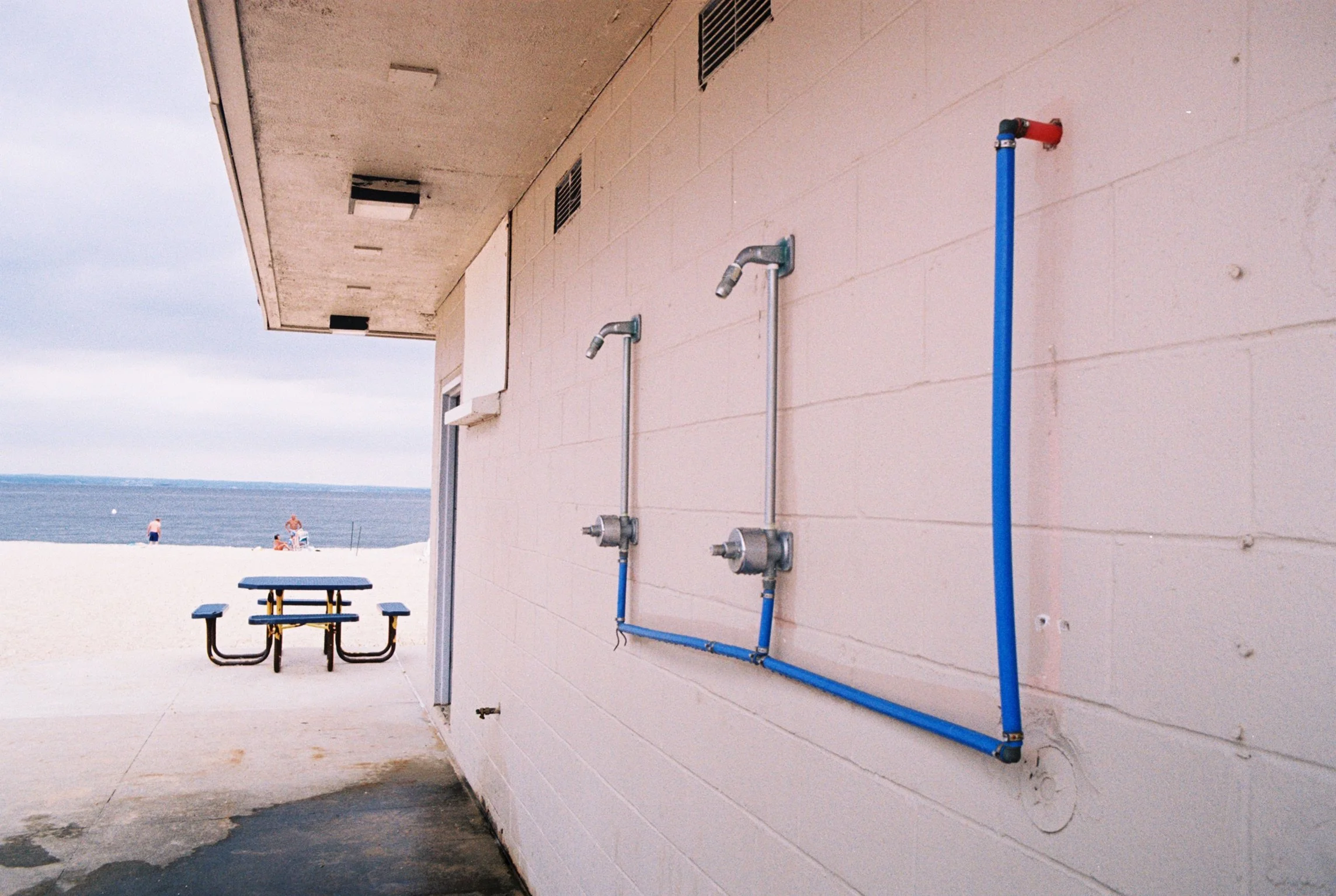 S758221-R1-076-36A.jpeg