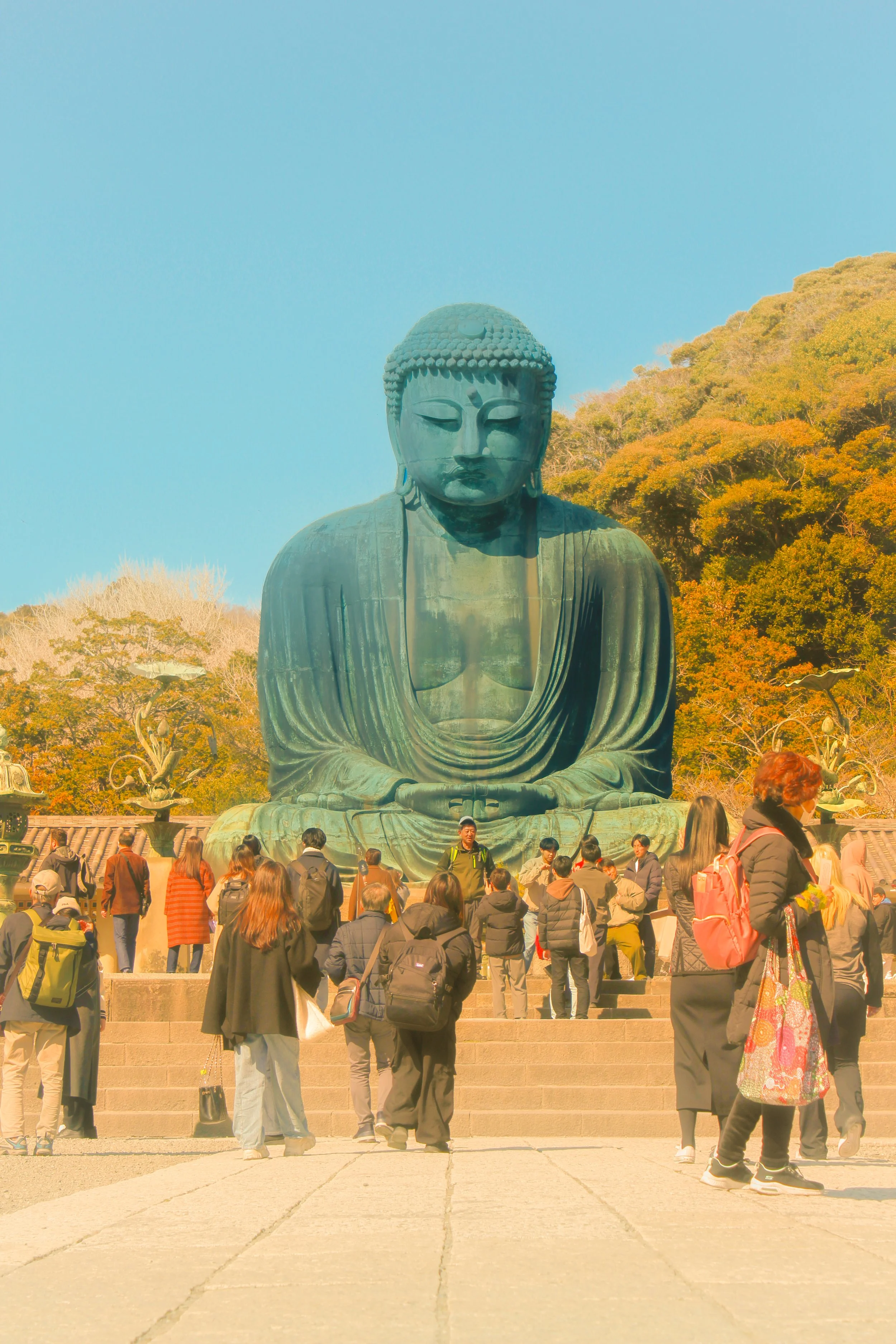 The Great Buddha of Kamakura (front-facing)