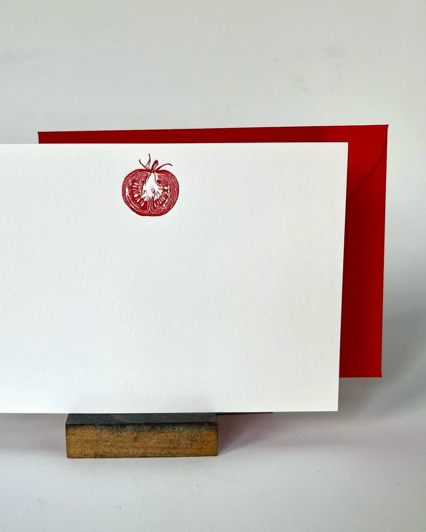 Spring is almost here!  We&rsquo;re dreaming of summer tomatoes, lush ferns and beautiful dogwood blooms. So we made these lovely notes. Available in our Etsy store. Link in bio. Free shipping!  What are you dreaming of?