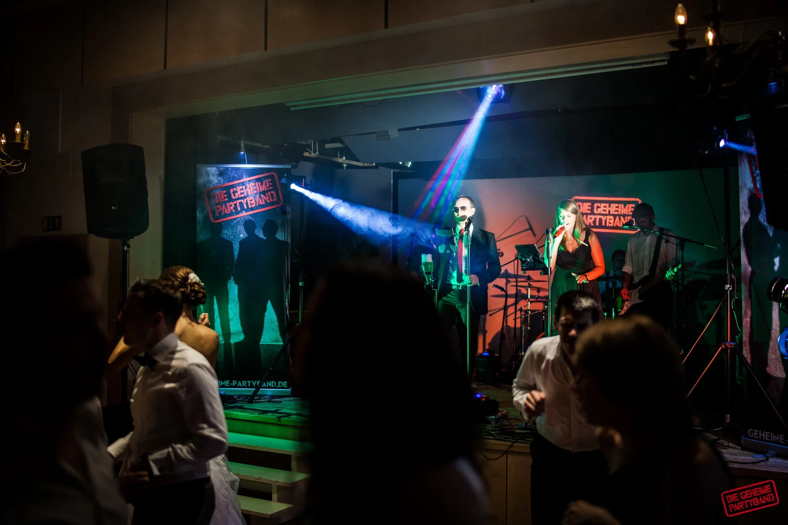 Die geheime Partyband in Aktion