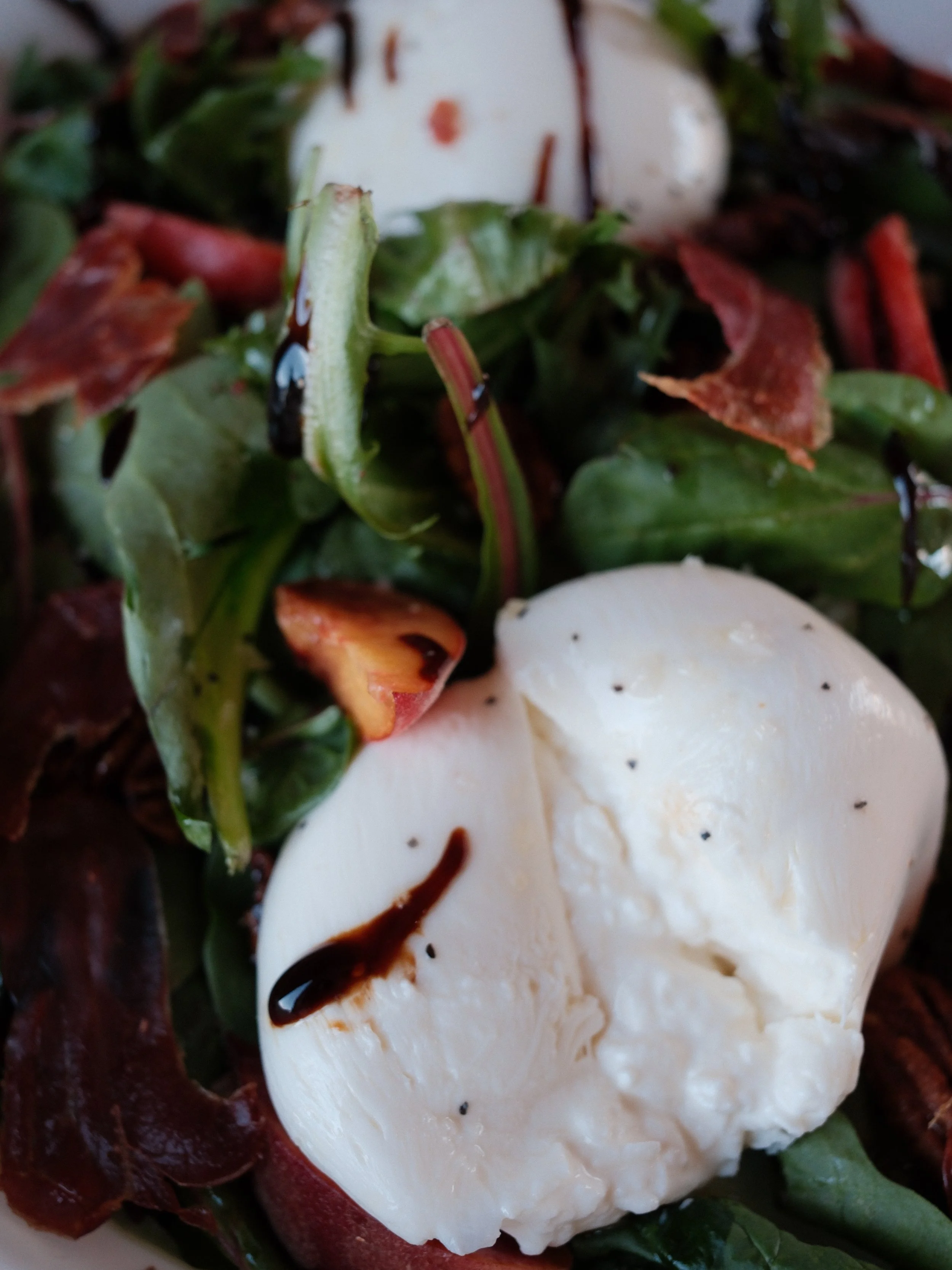 Peach and Burrata Salad